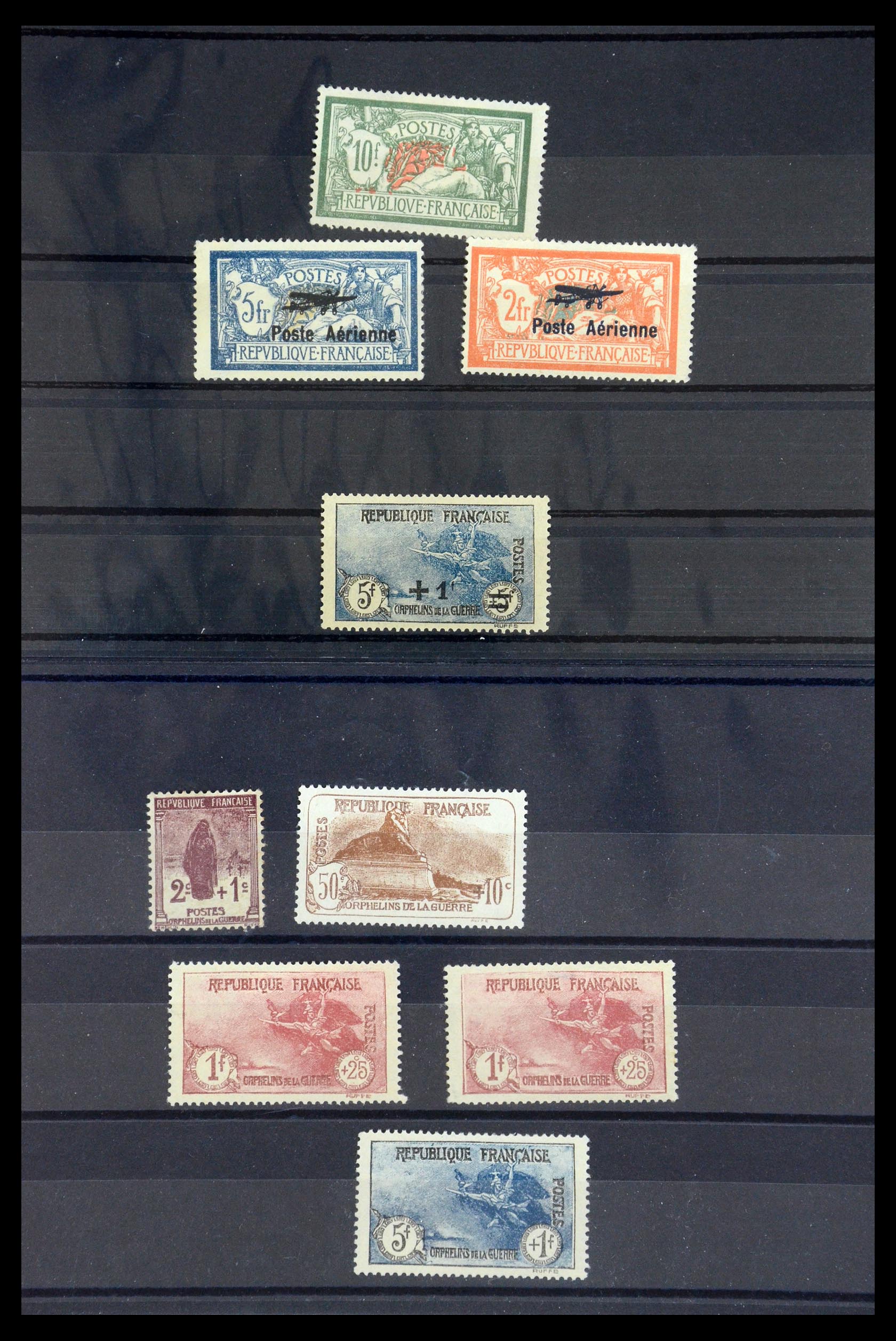 35353 001 - Stamp Collection 35353 France 1918-1937.