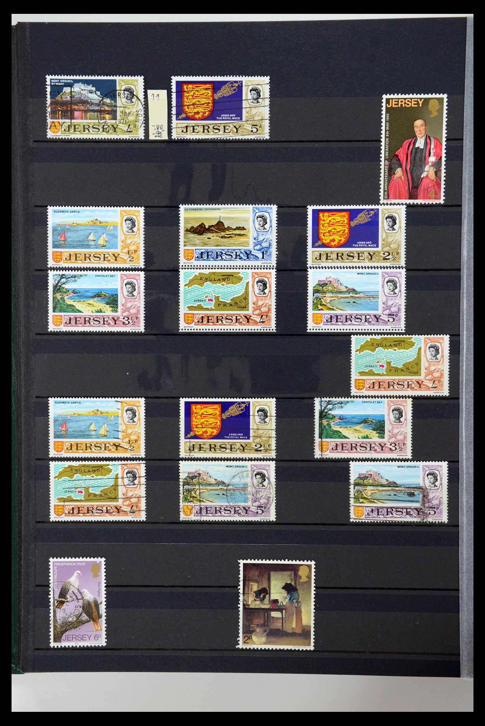 35354 036 - Postzegelverzameling 35354 Kanaaleilanden 1969-2009.