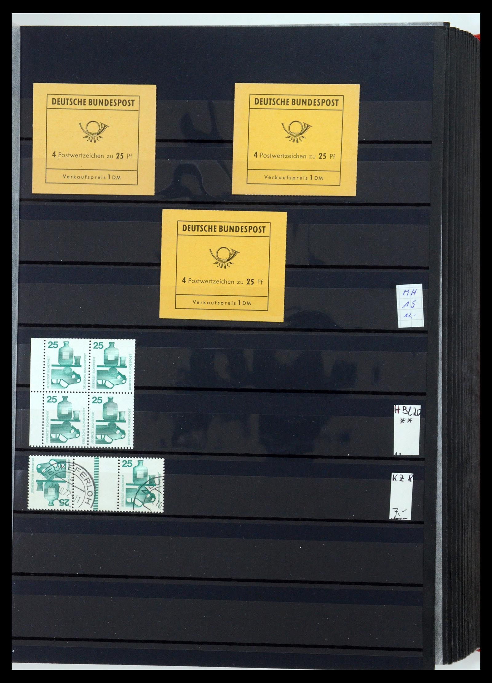 35356 019 - Postzegelverzameling 35356 Bundespost postzegelboekjes en combinaties
