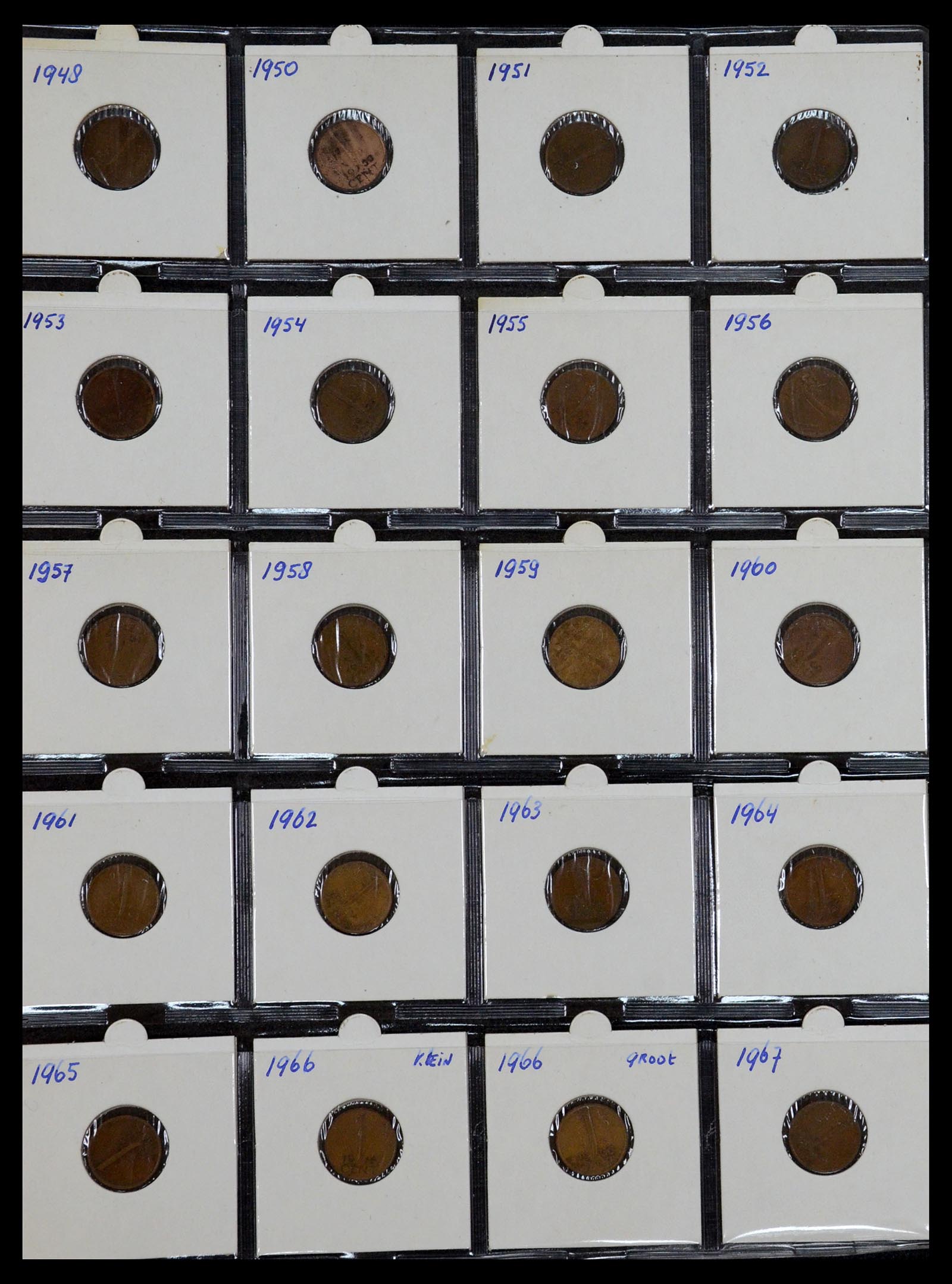 35379 001 - Stamp Collection 35379 Netherlands coins 1948-2001.