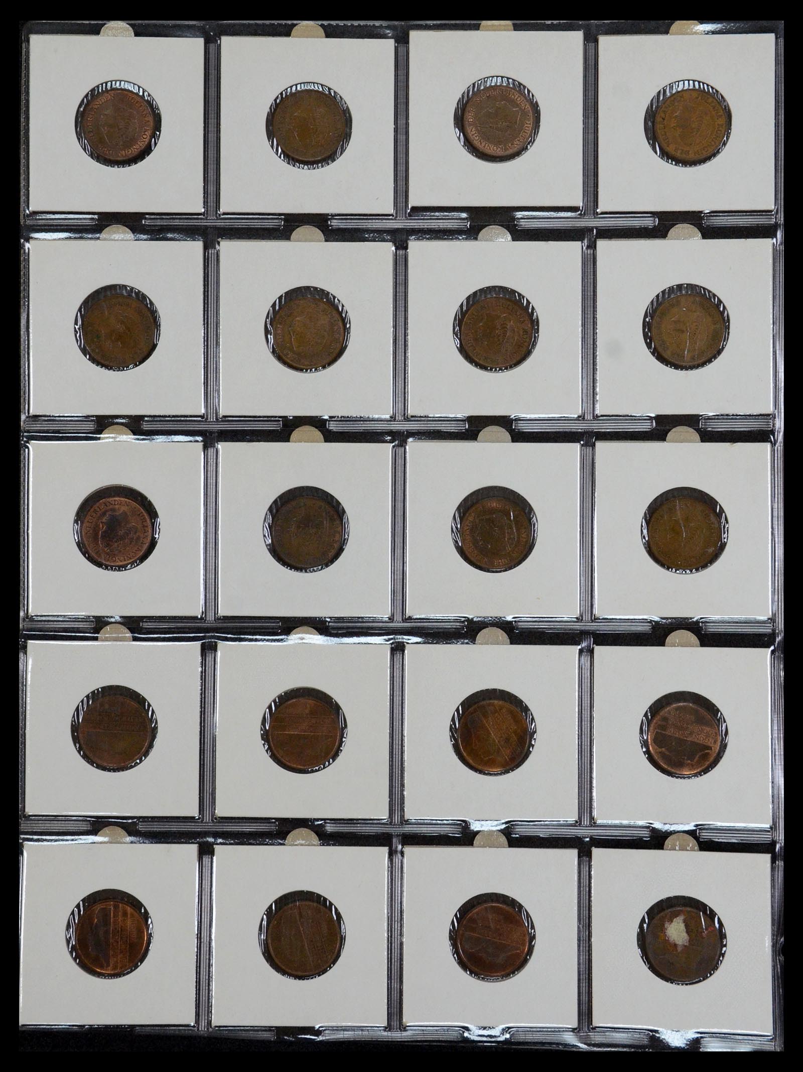 35379 008 - Postzegelverzameling 35379 Nederland munten 1948-2001.