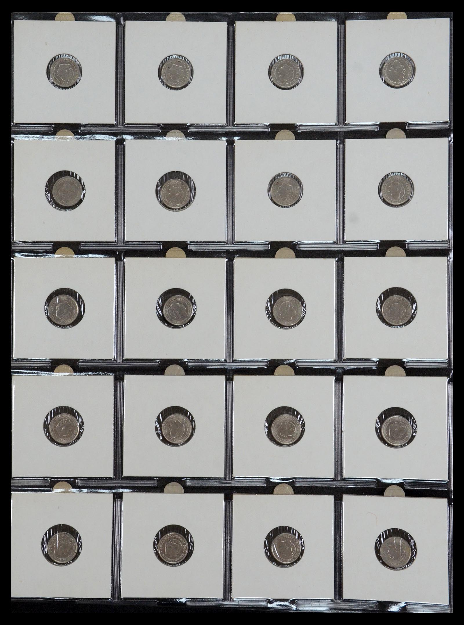 35379 012 - Postzegelverzameling 35379 Nederland munten 1948-2001.