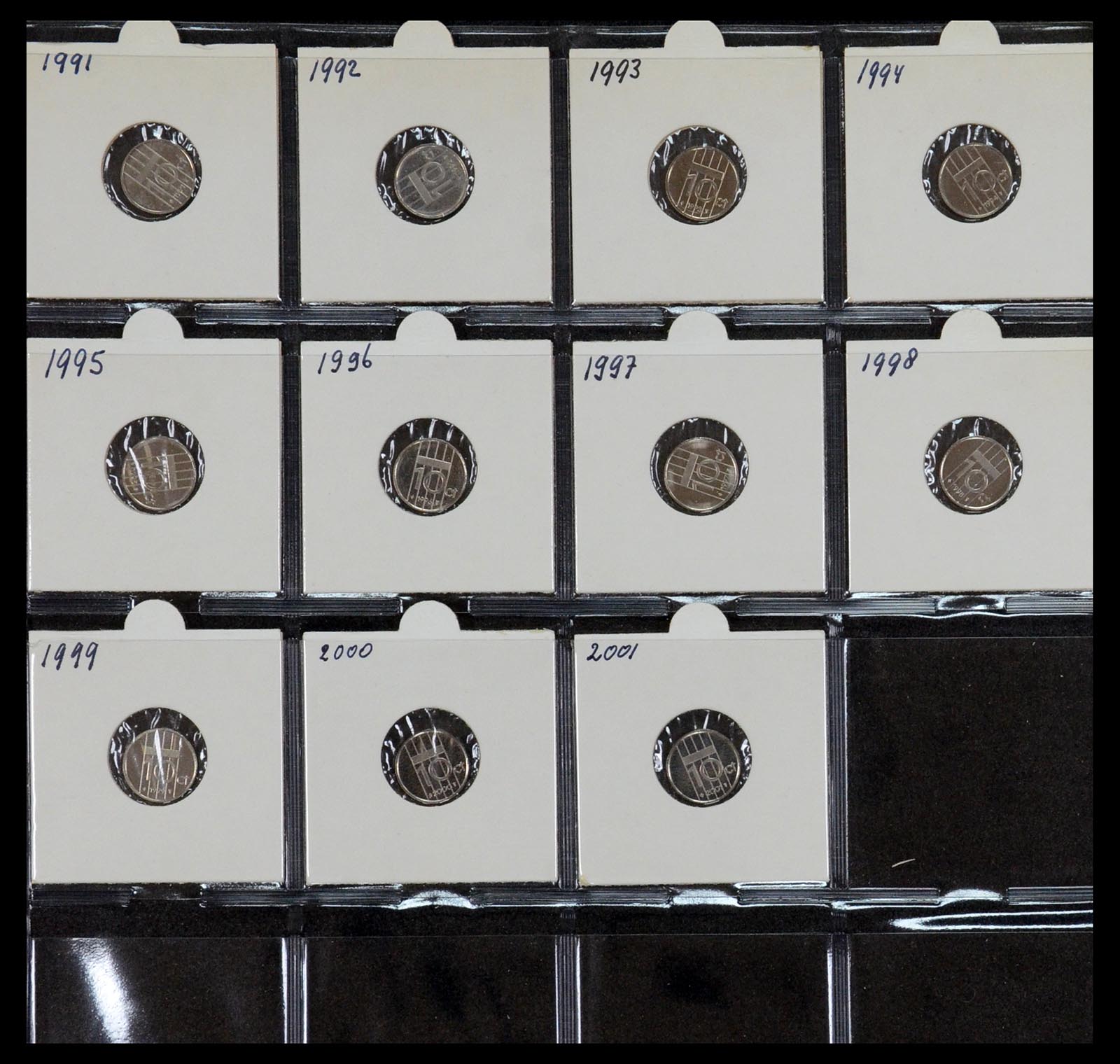 35379 015 - Stamp Collection 35379 Netherlands coins 1948-2001.