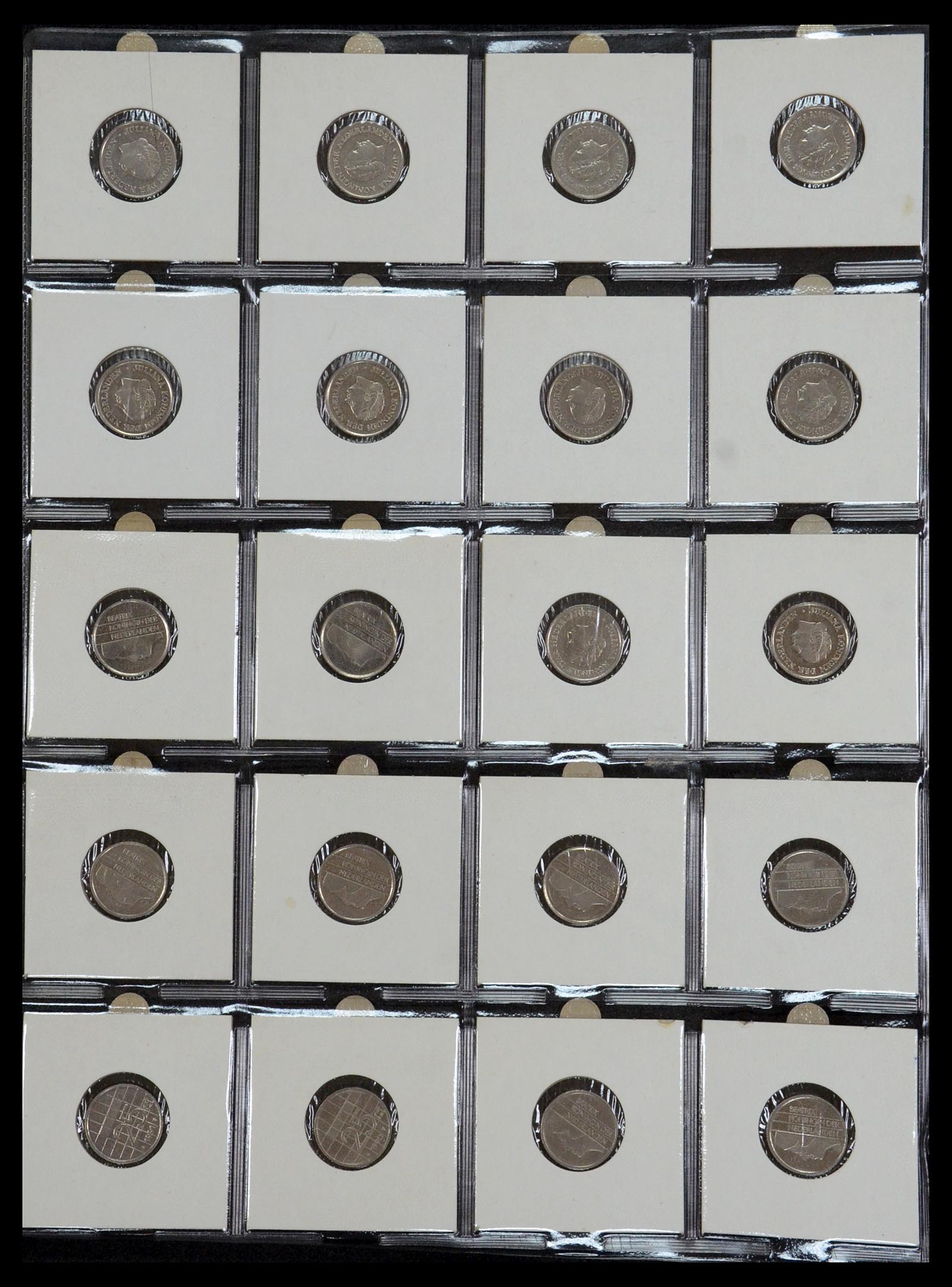 35379 020 - Postzegelverzameling 35379 Nederland munten 1948-2001.