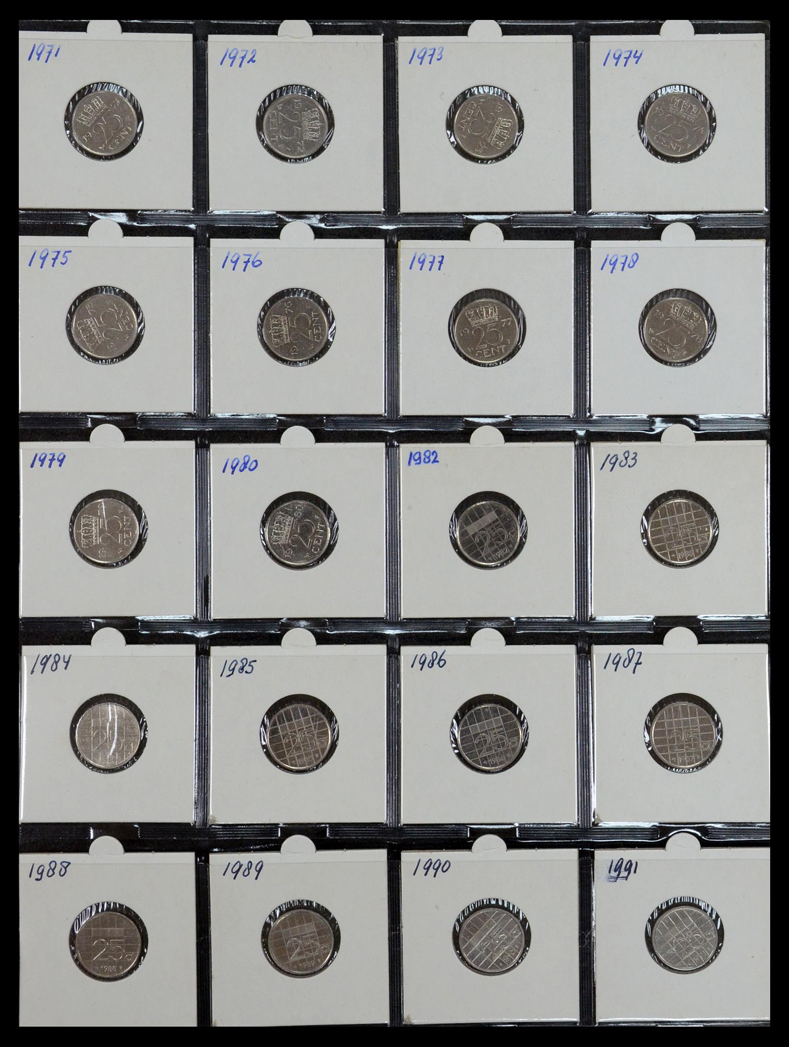 35381 019 - Postzegelverzameling 35381 Nederland munten 1948-2001.