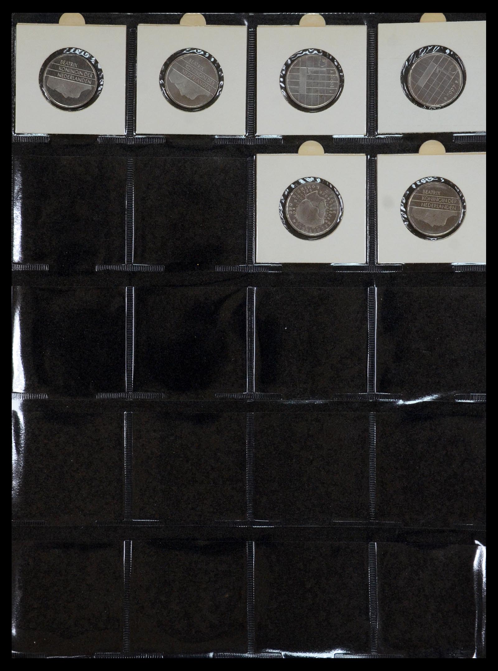 35381 028 - Postzegelverzameling 35381 Nederland munten 1948-2001.