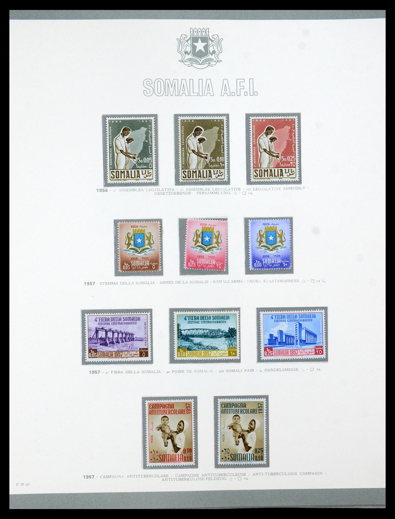35398 005 - Postzegelverzameling 35398 Somalië 1950-1972.