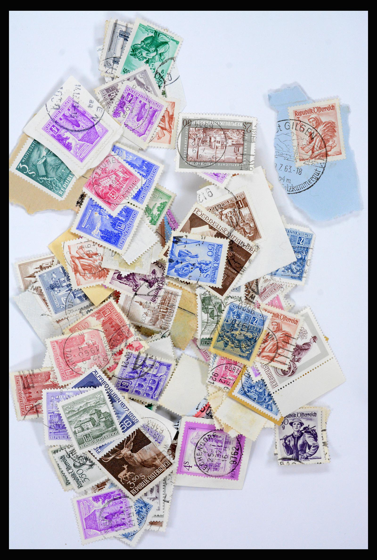 35402 0081 - Postzegelverzameling 35402 Wereld 1850-1970.