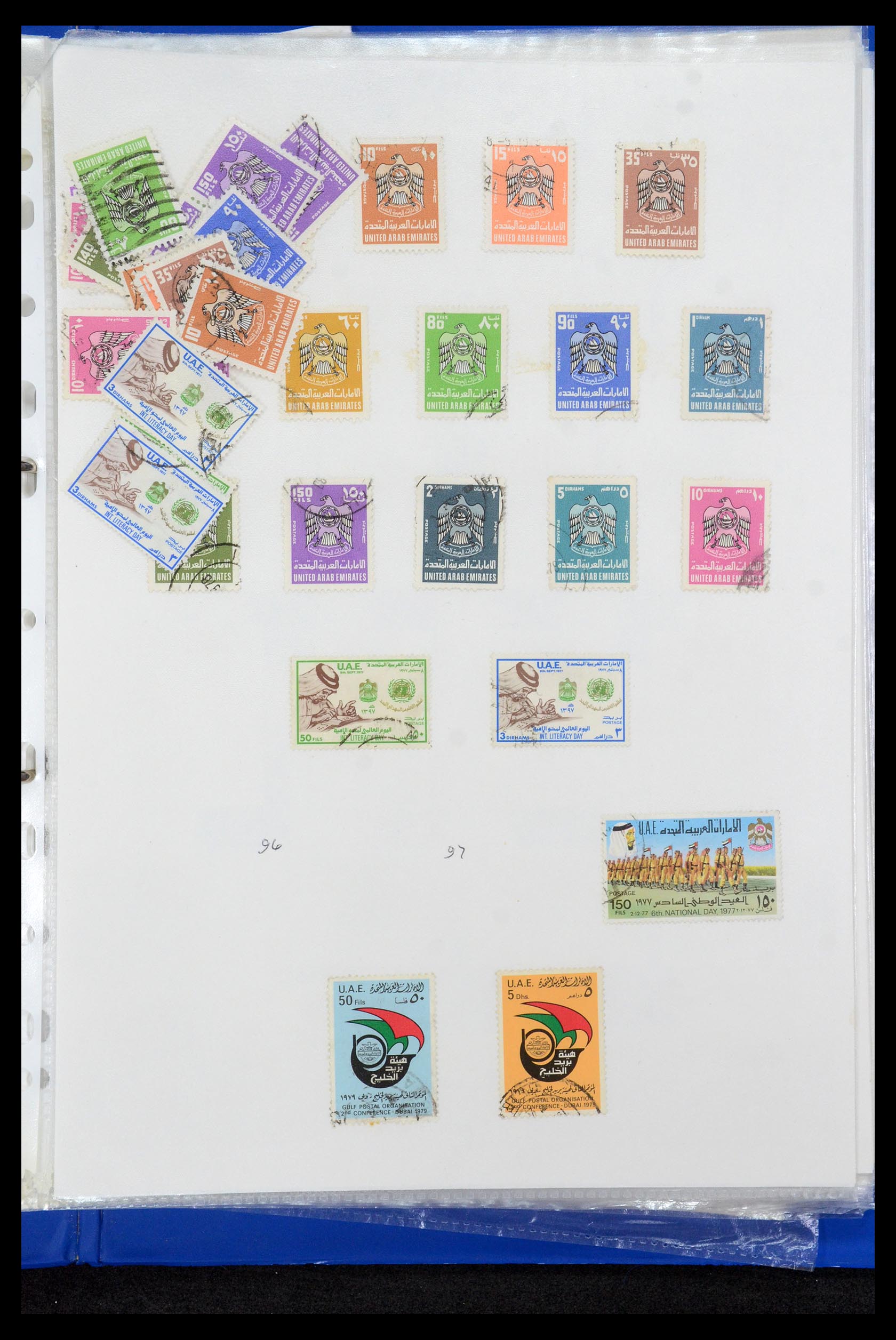 35411 105 - Stamp Collection 35411 Malta 1860-1987.