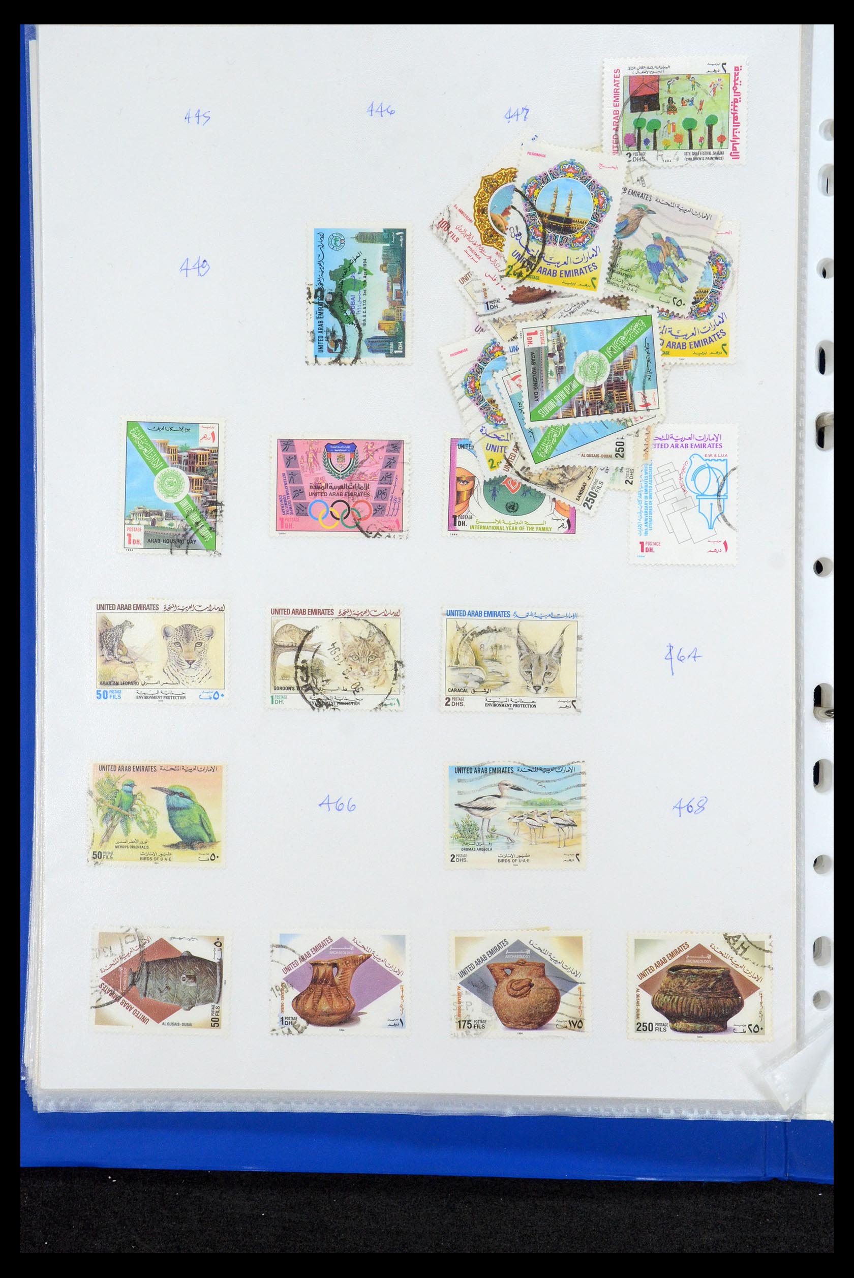 35411 124 - Stamp Collection 35411 Malta 1860-1987.