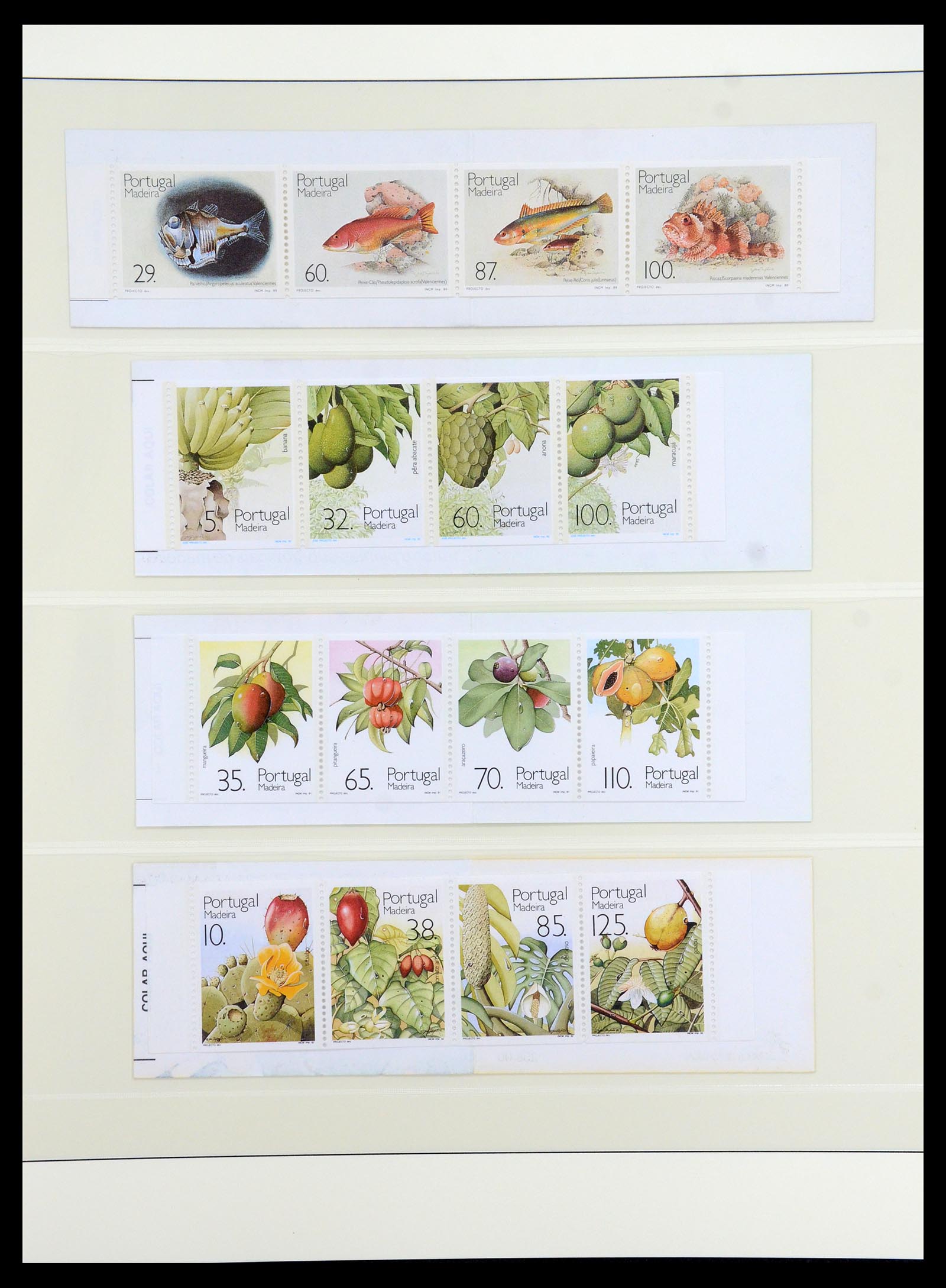 35418 105 - Postzegelverzameling 35418 Azoren en Madeira 1980-2007.