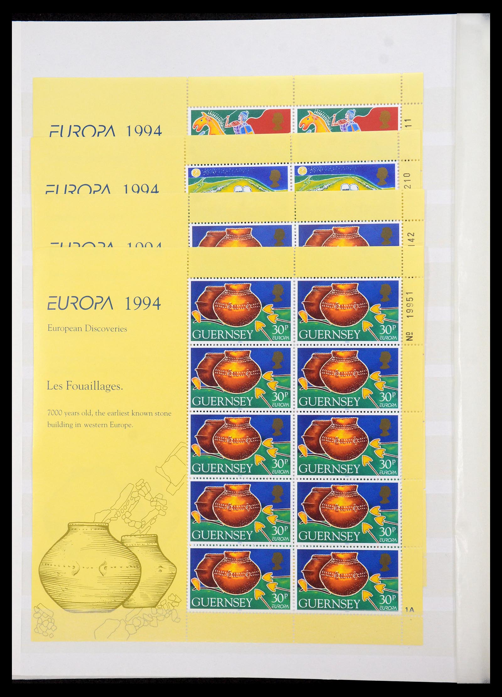 35438 029 - Postzegelverzameling 35438 Kanaaleilanden 1974-2001.