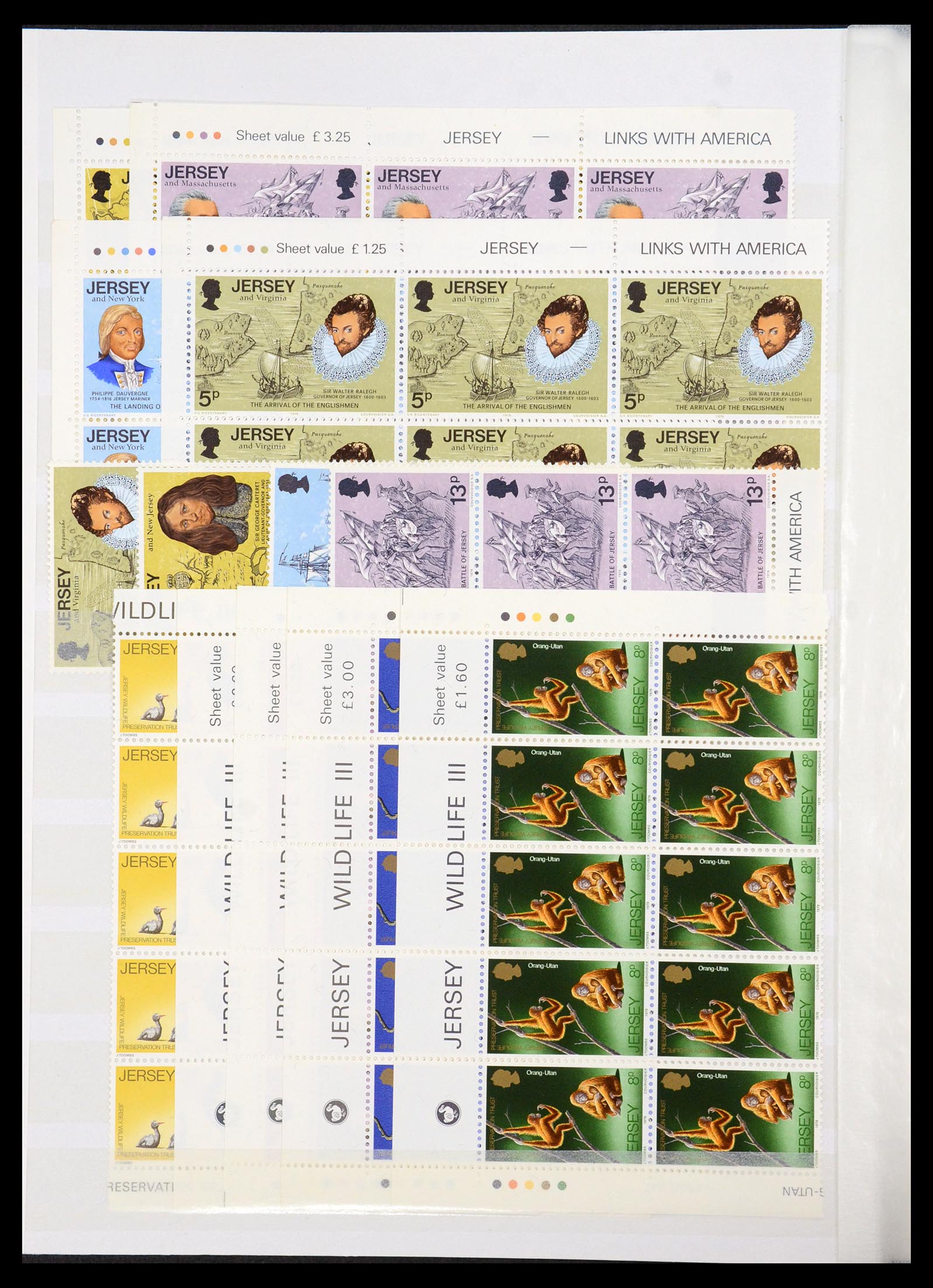 35438 030 - Postzegelverzameling 35438 Kanaaleilanden 1974-2001.