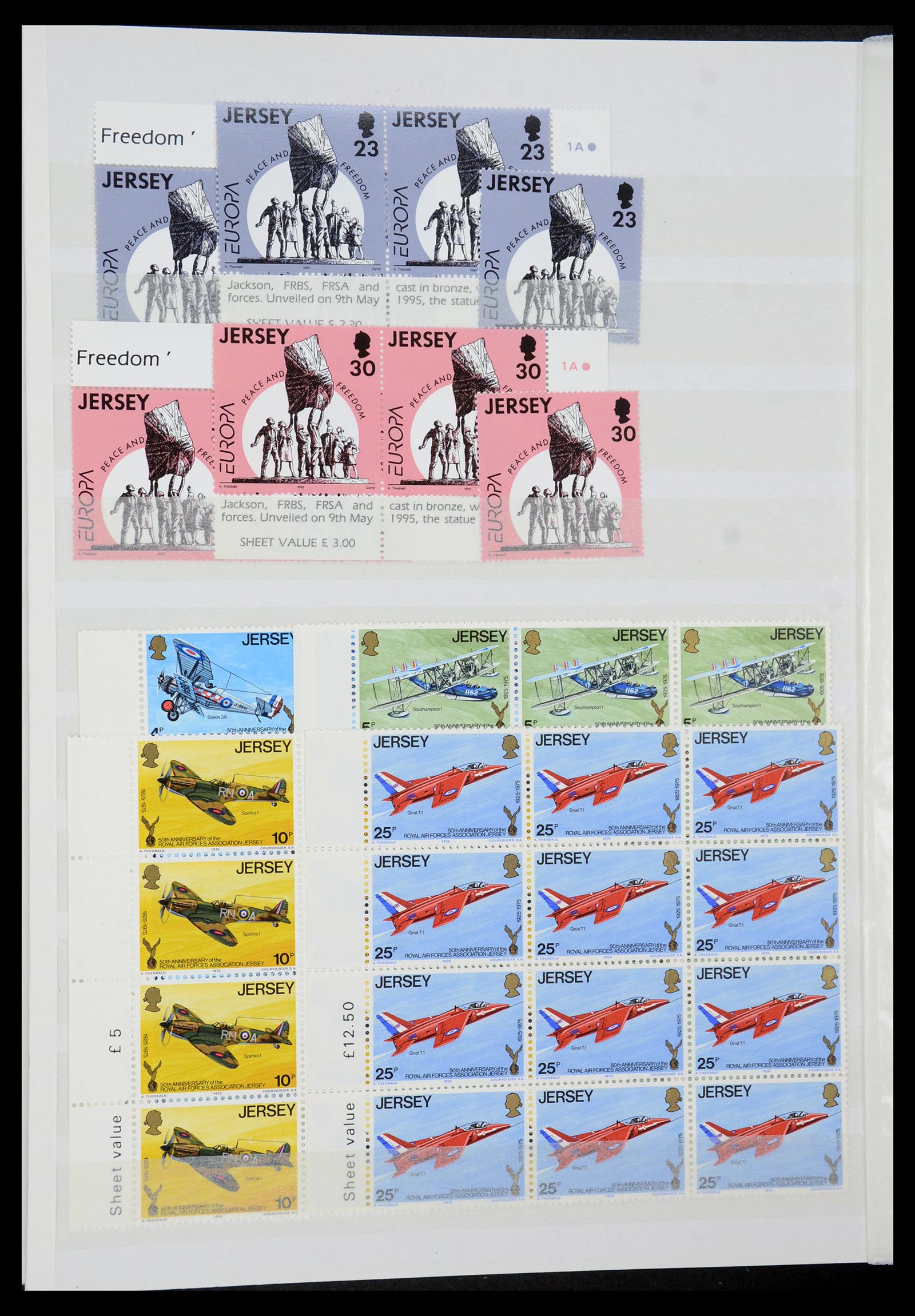 35438 052 - Postzegelverzameling 35438 Kanaaleilanden 1974-2001.