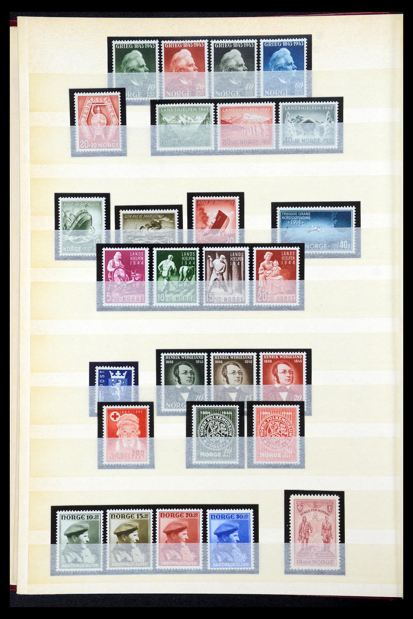 35453 007 - Postzegelverzameling 35453 Noorwegen 1910-1982.