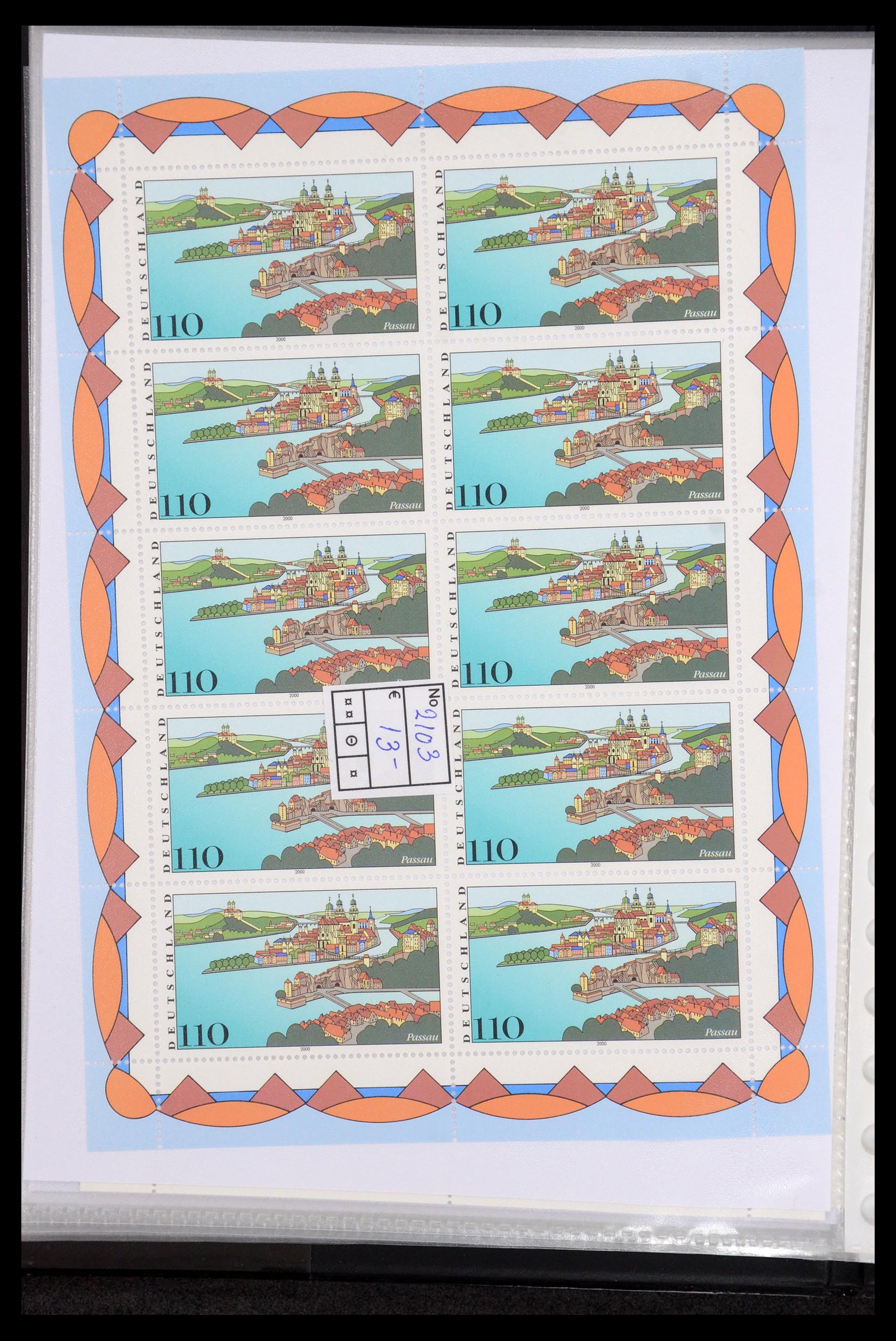 35474 127 - Stamp Collection 35474 Bundespost 1995-2000.