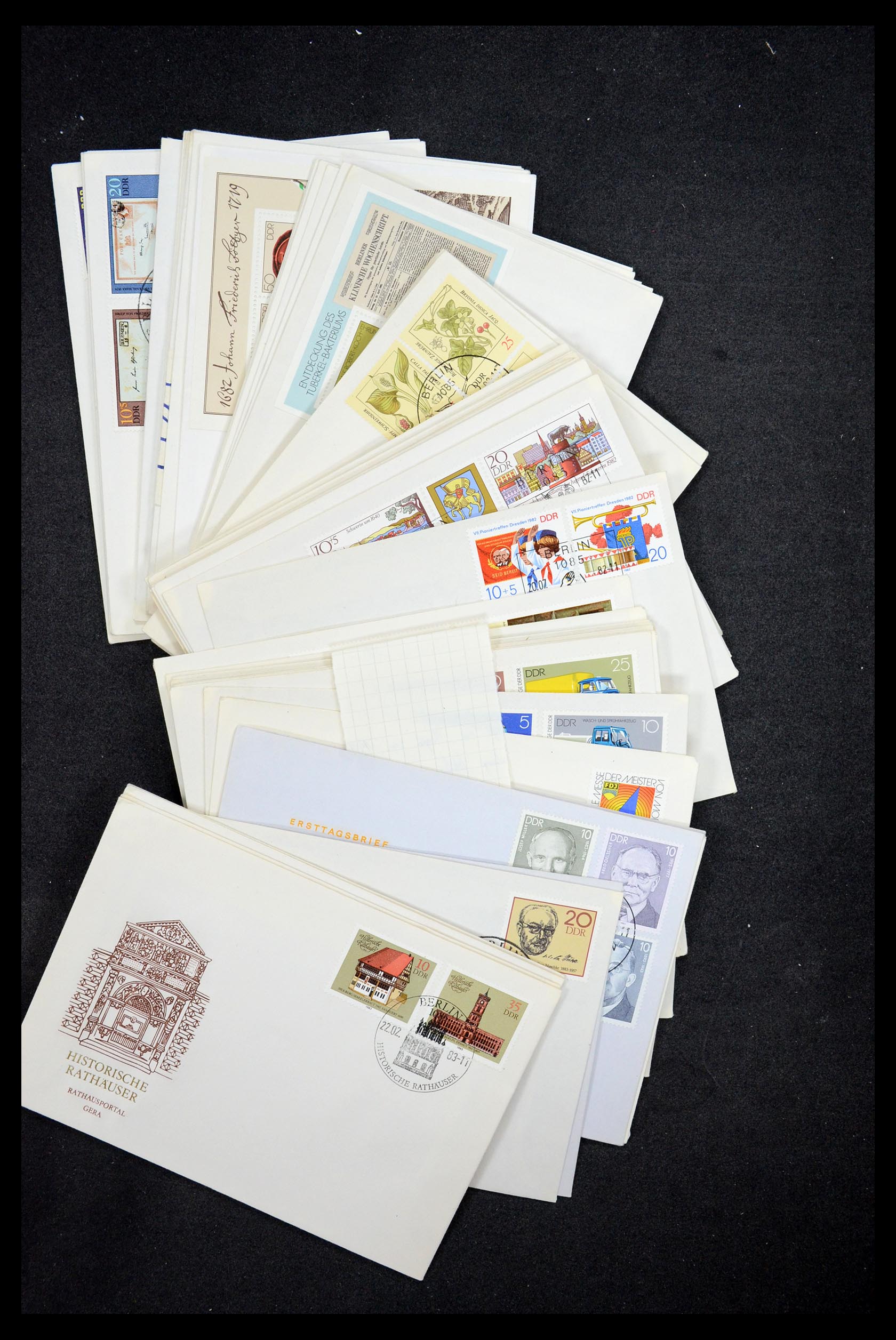 35491 165 - Stamp Collection 35491 Germany covers and FDC's 1947-1990.