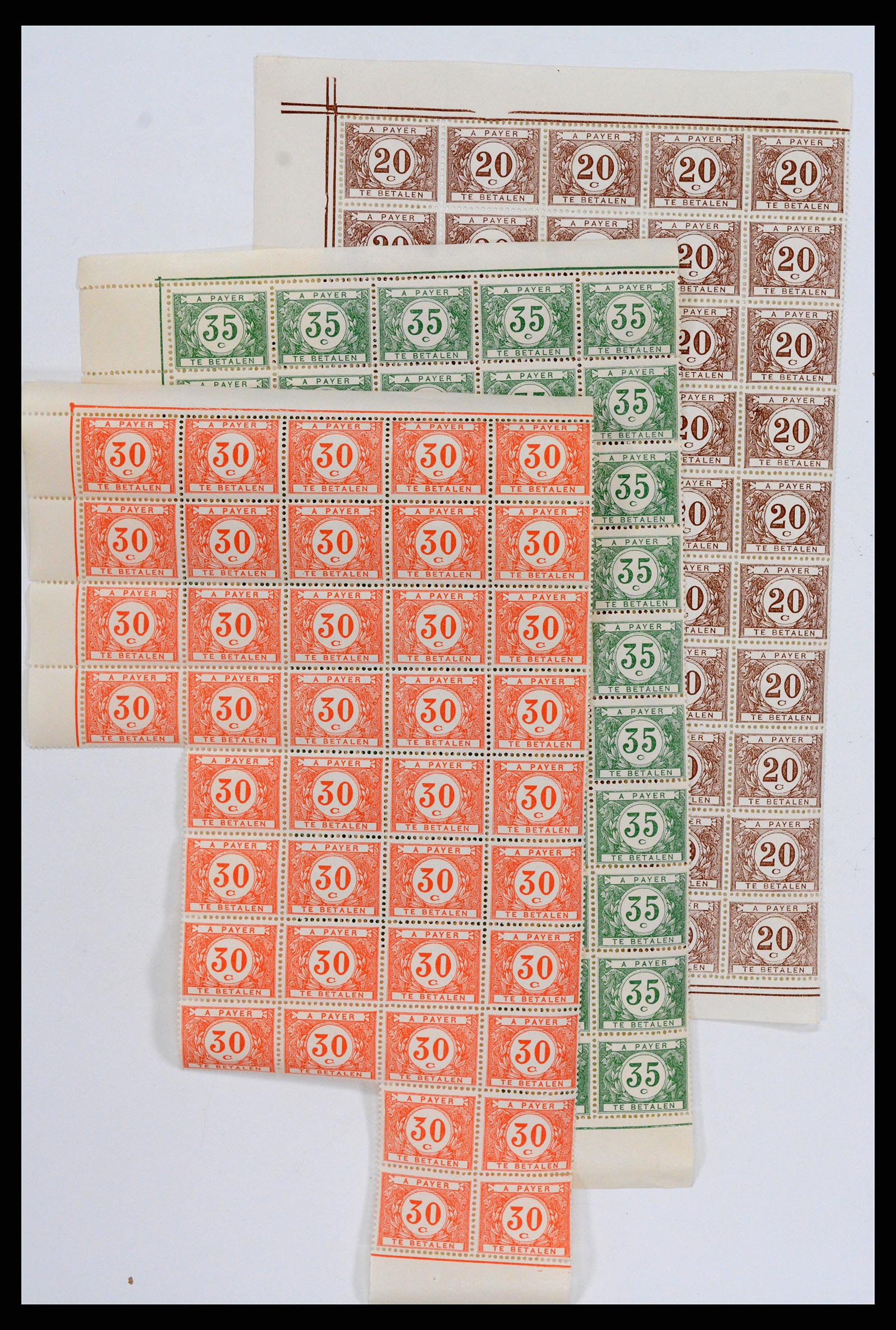 35523 003 - Stamp Collection 35523 Belgium 1897-1945.