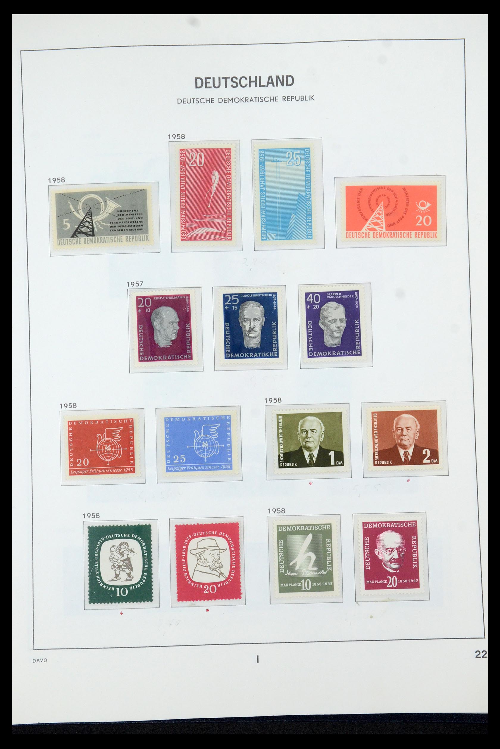 35534 028 - Stamp Collection 35534 GDR 1949-1990.