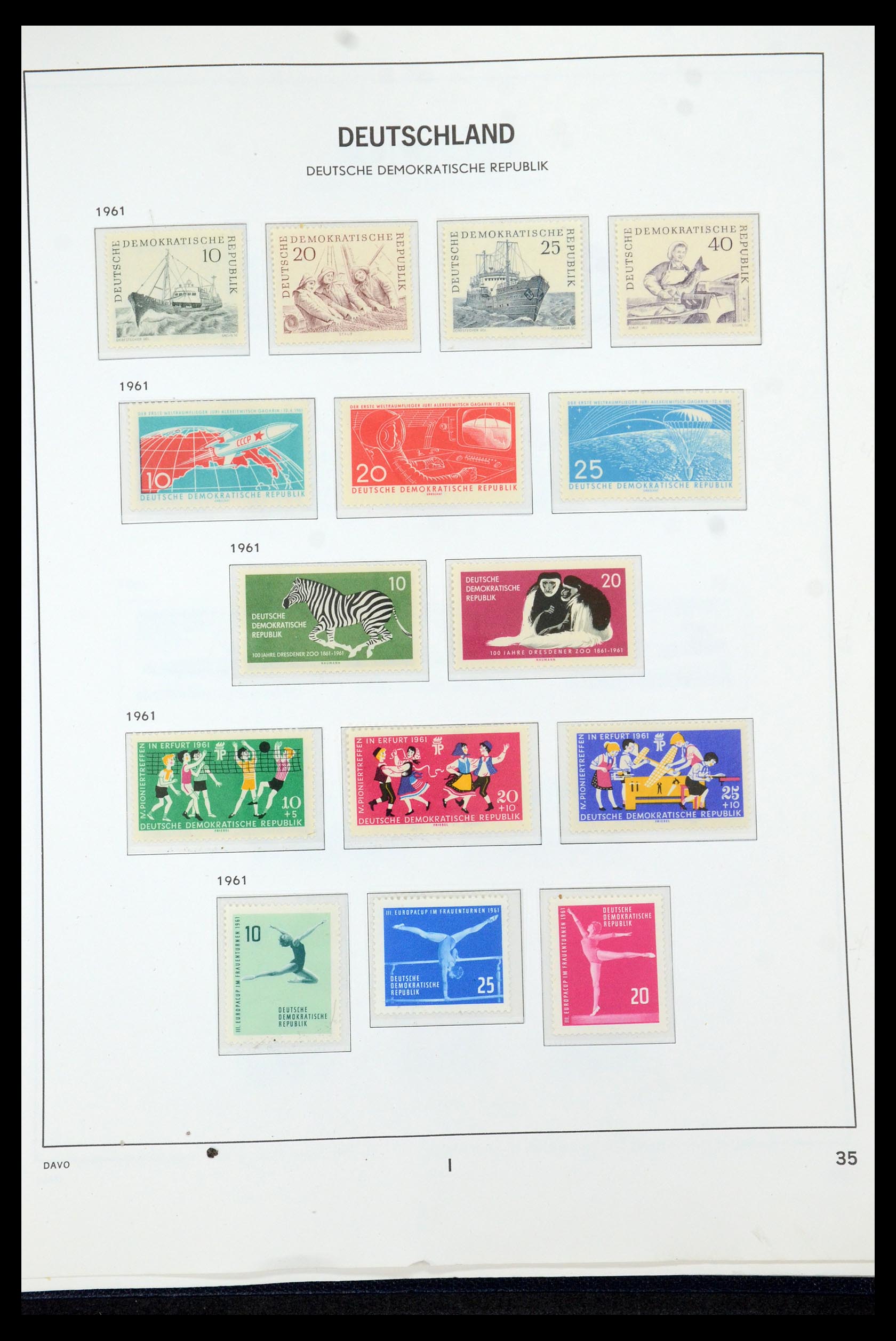 35534 042 - Stamp Collection 35534 GDR 1949-1990.