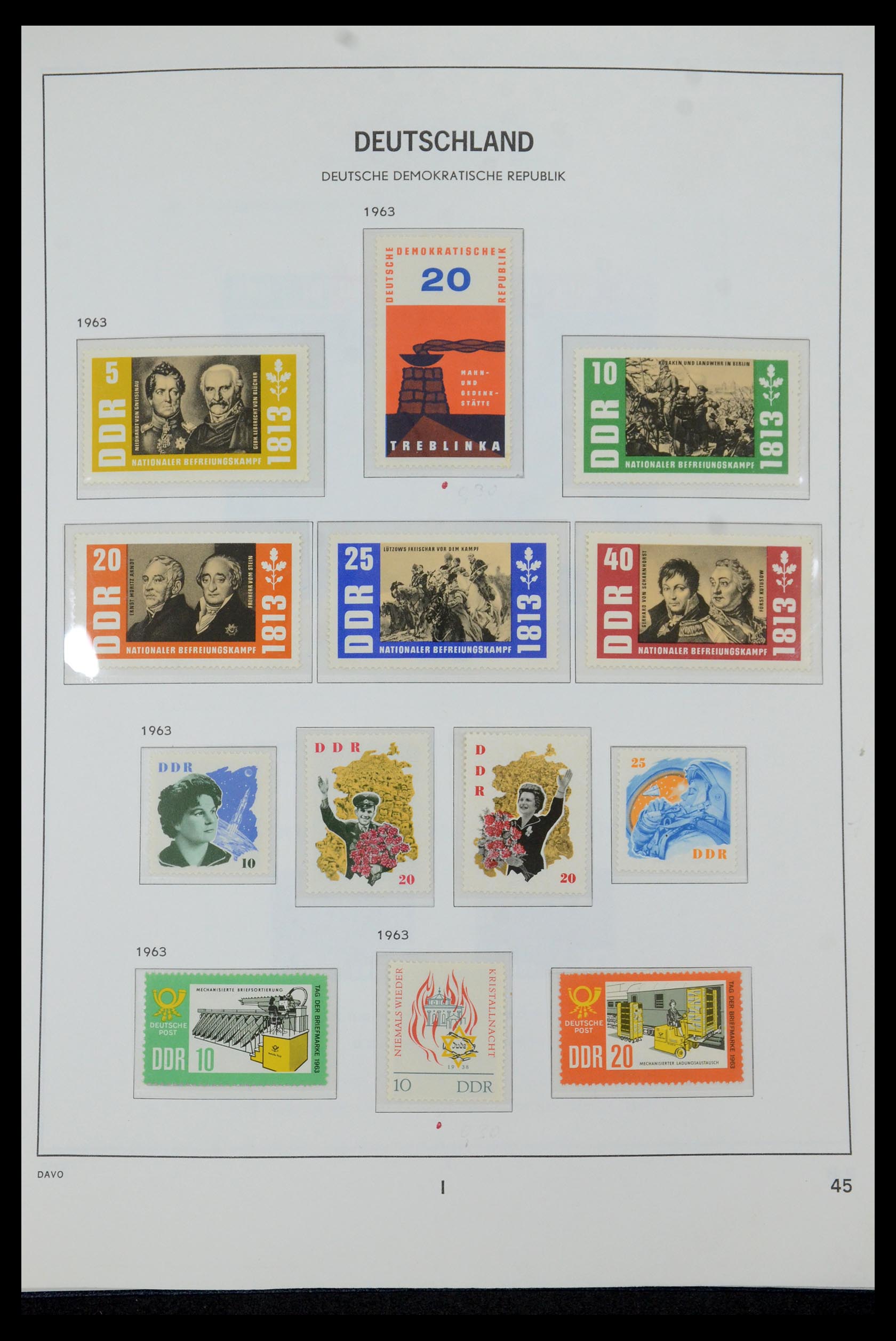 35534 053 - Stamp Collection 35534 GDR 1949-1990.