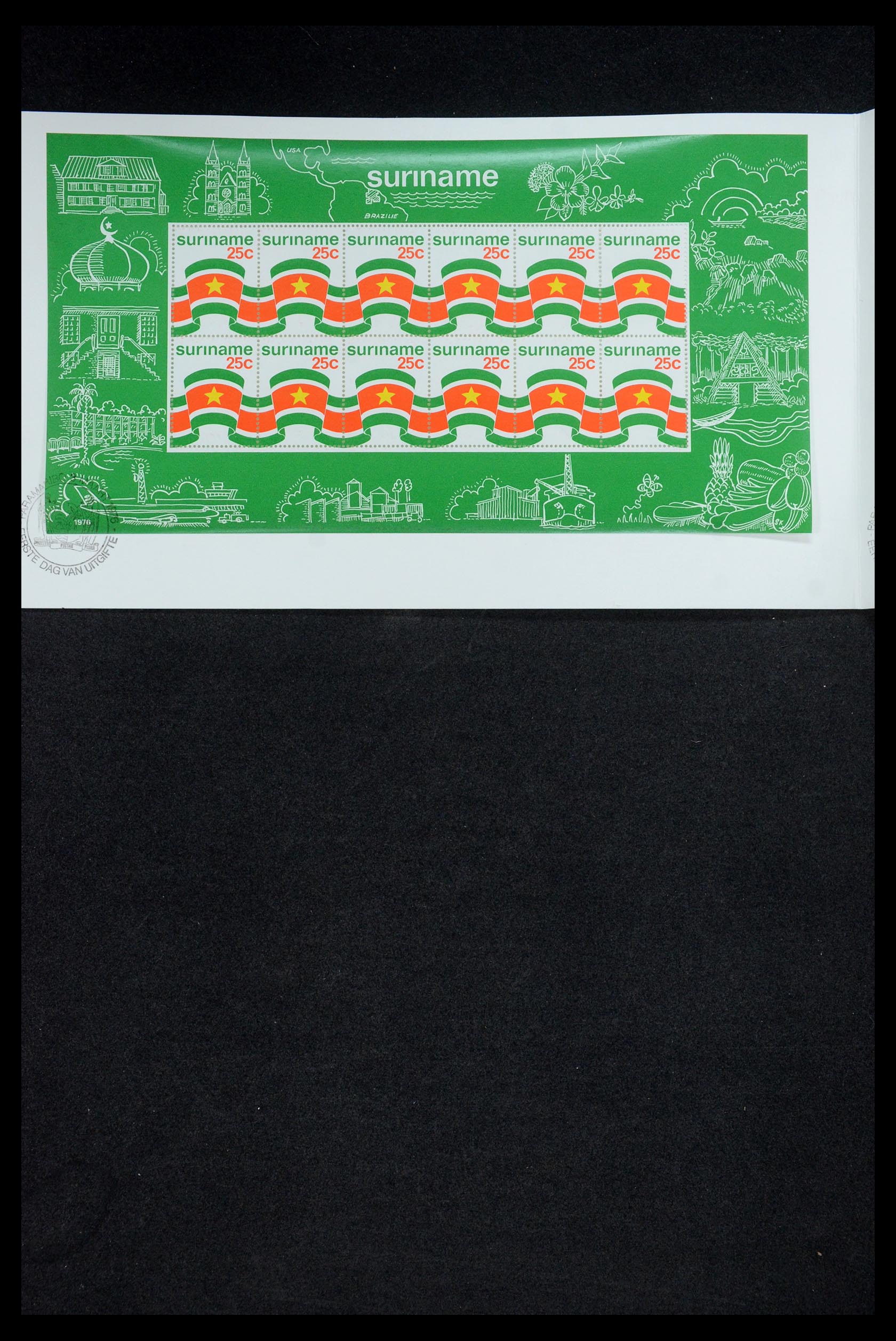 35542 012 - Postzegelverzameling 35542 Suriname carnets 1975-1978.