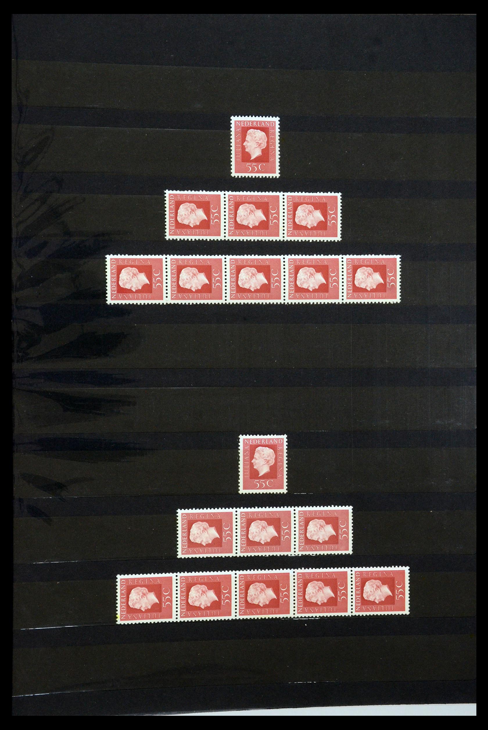 35543 052 - Postzegelverzameling 35543 Nederland rolzegels 1965-1972.