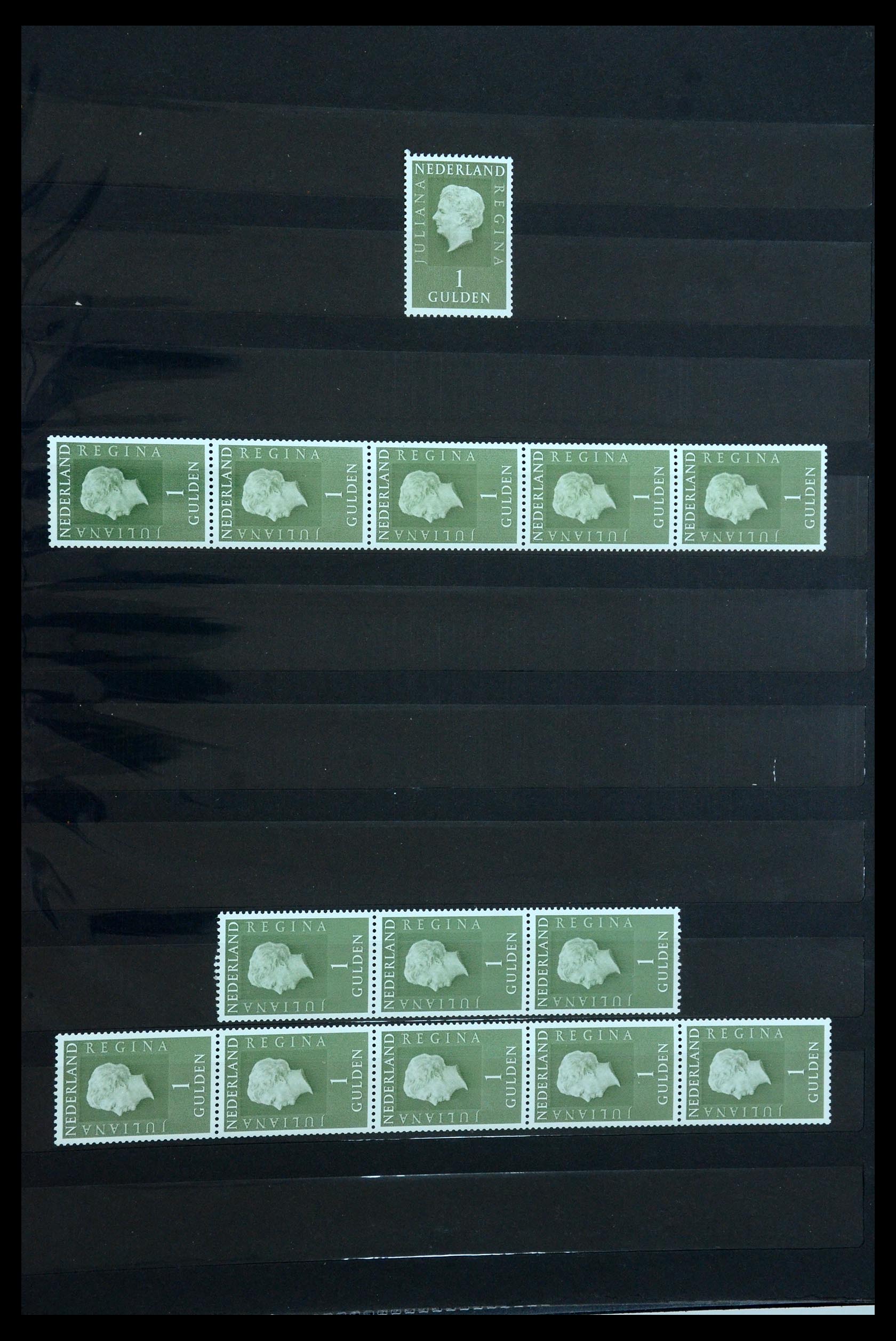 35543 060 - Postzegelverzameling 35543 Nederland rolzegels 1965-1972.