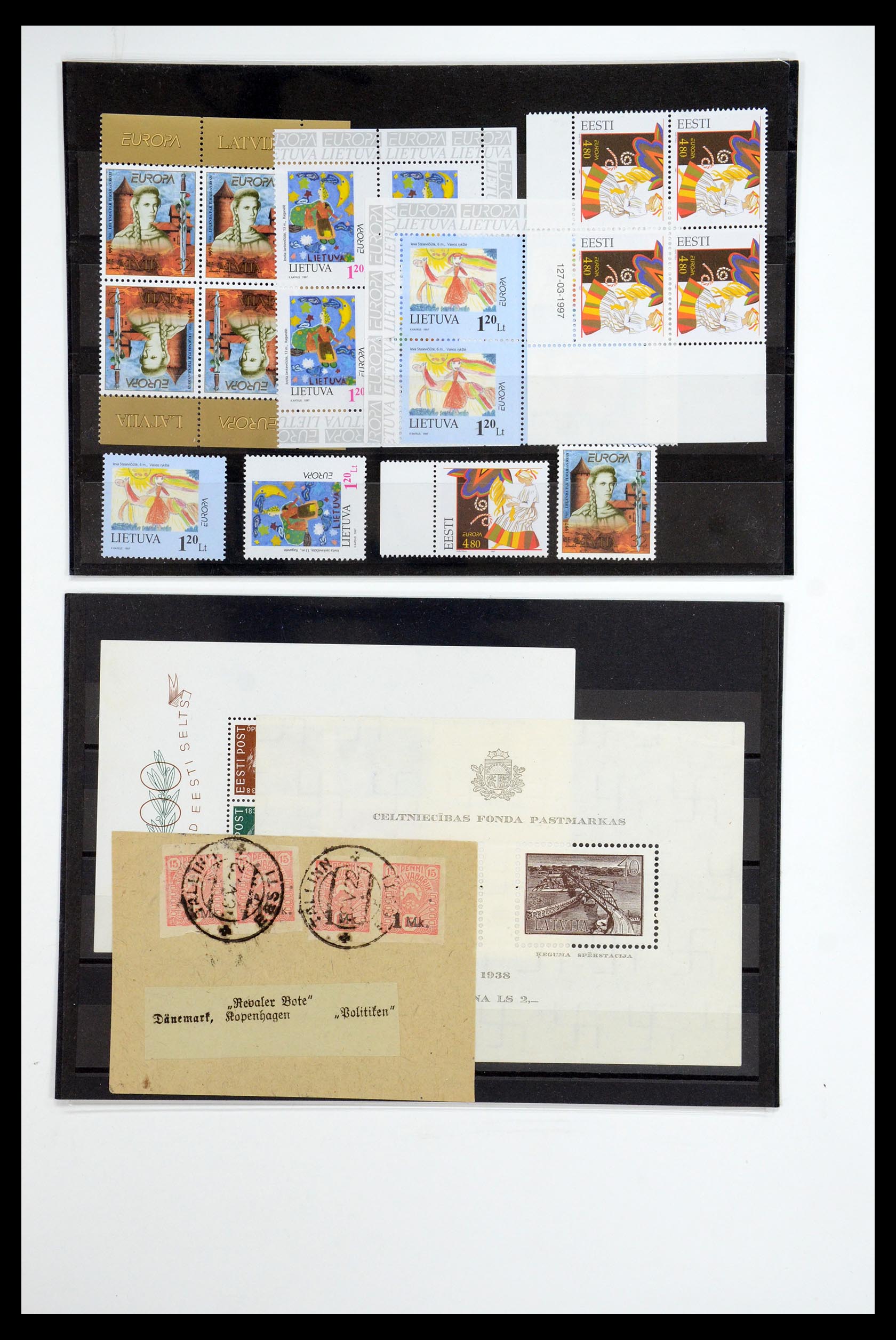 35556 002 - Postzegelverzameling 35556 Baltische Staten 1919-2000.