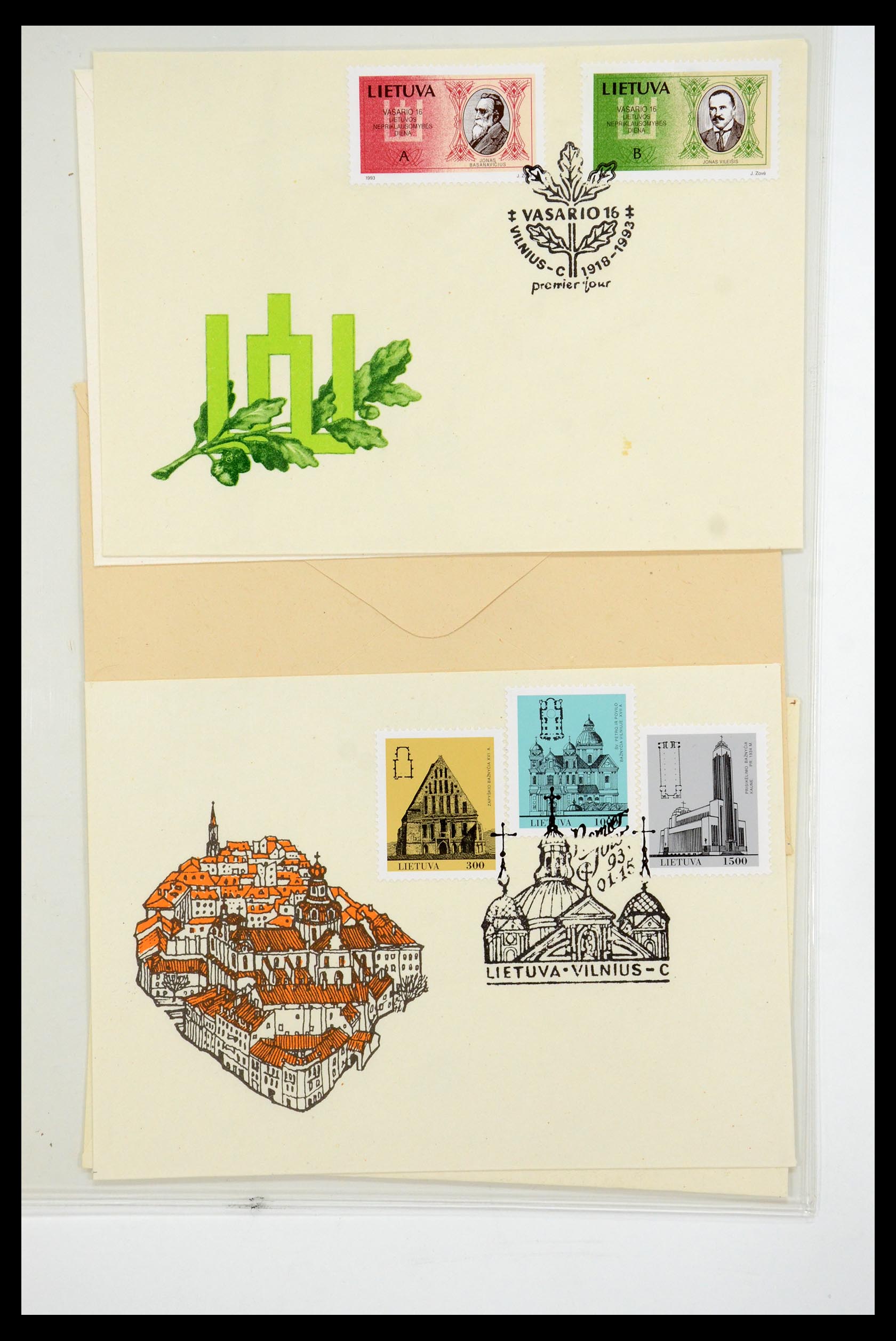 35556 026 - Postzegelverzameling 35556 Baltische Staten 1919-2000.