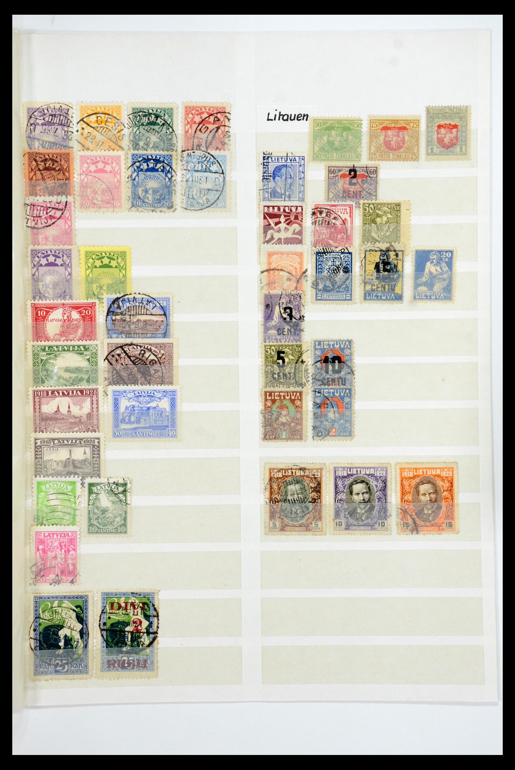 35556 045 - Postzegelverzameling 35556 Baltische Staten 1919-2000.