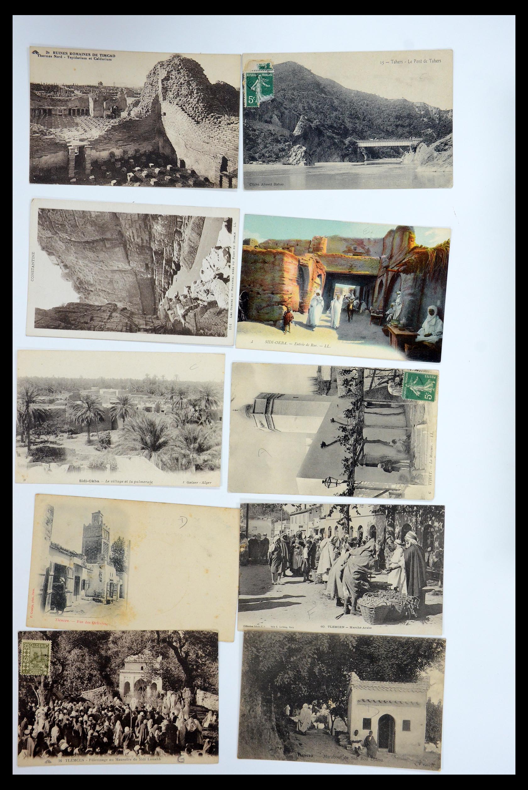 35558 005 - Postzegelverzameling 35558 Algerije ansichtkaarten 1900-1945.