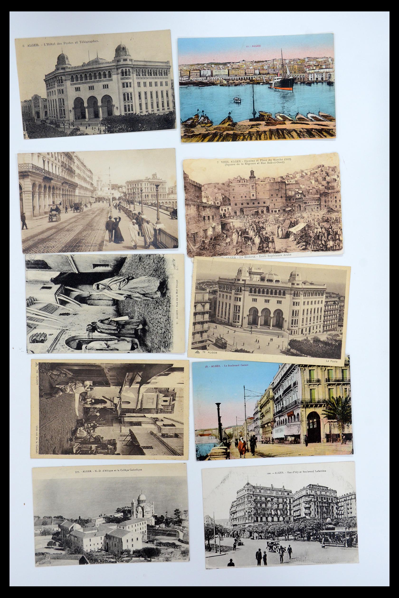 35558 011 - Postzegelverzameling 35558 Algerije ansichtkaarten 1900-1945.