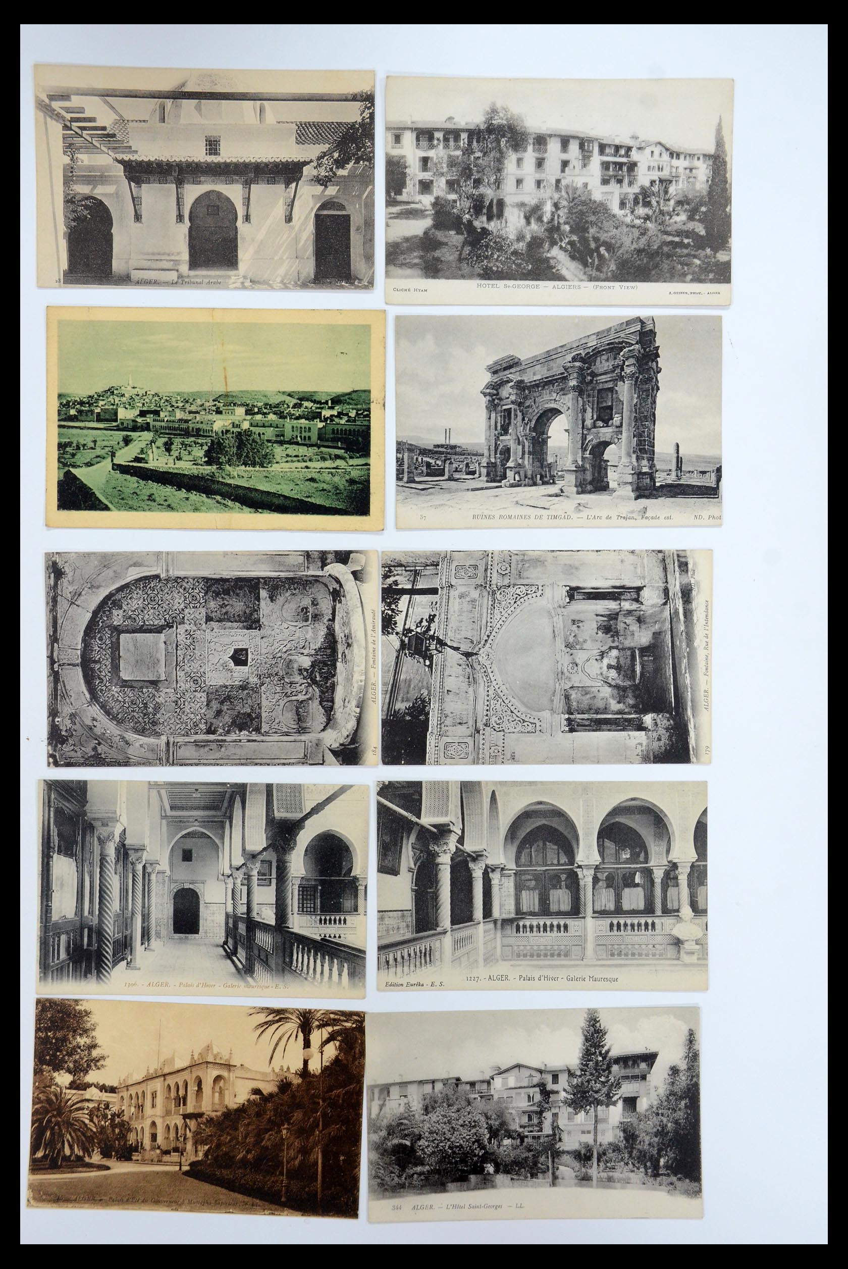 35558 022 - Postzegelverzameling 35558 Algerije ansichtkaarten 1900-1945.
