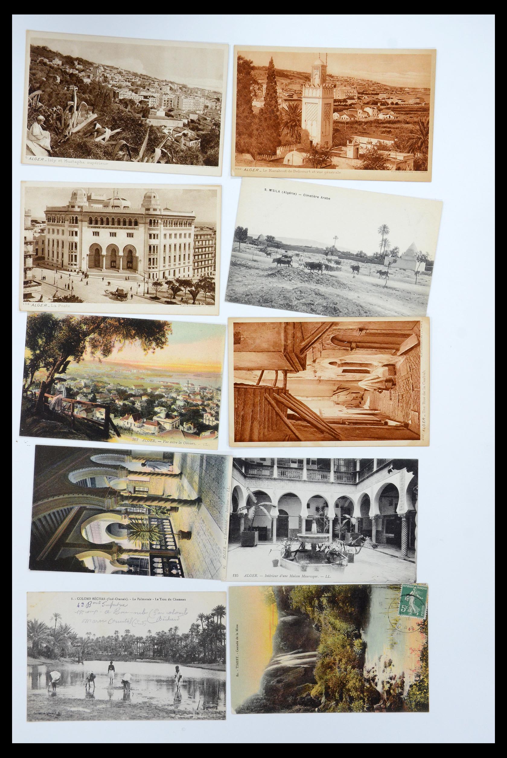 35558 031 - Postzegelverzameling 35558 Algerije ansichtkaarten 1900-1945.