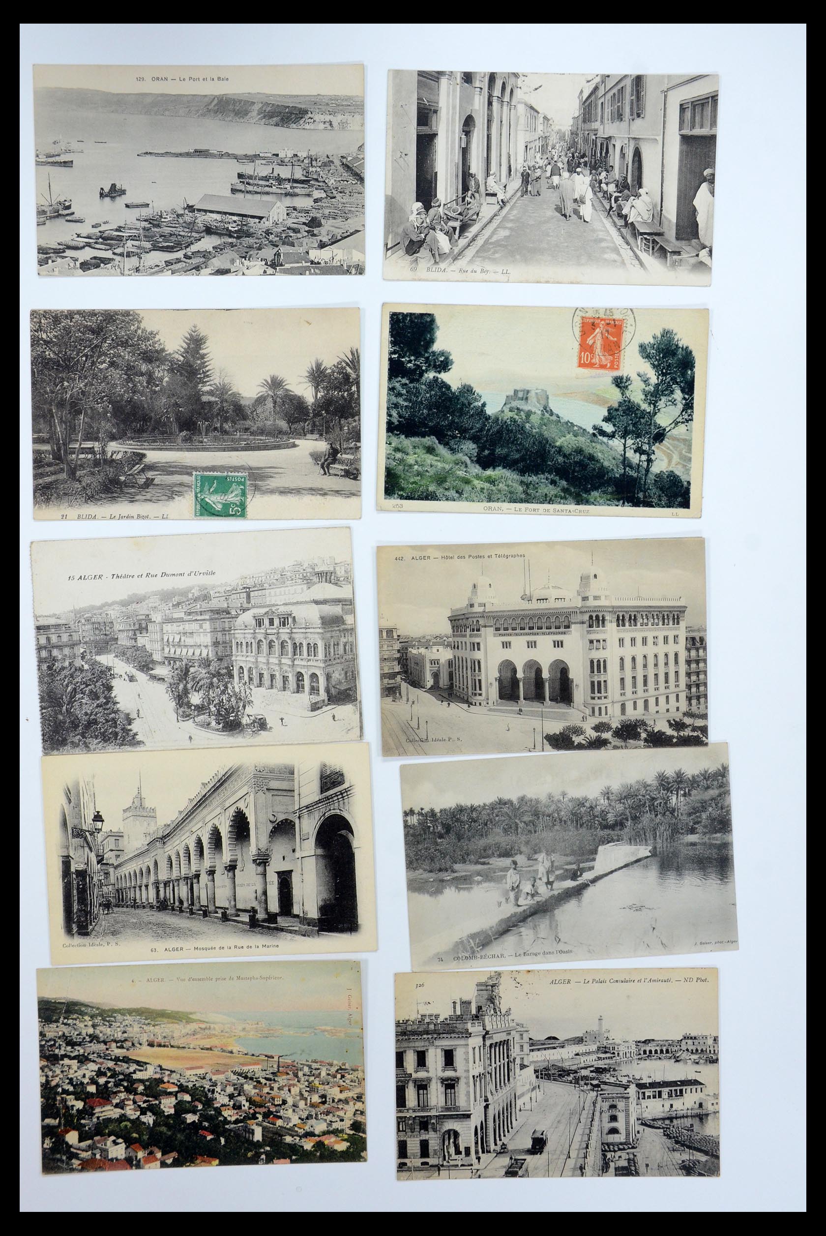 35558 032 - Postzegelverzameling 35558 Algerije ansichtkaarten 1900-1945.