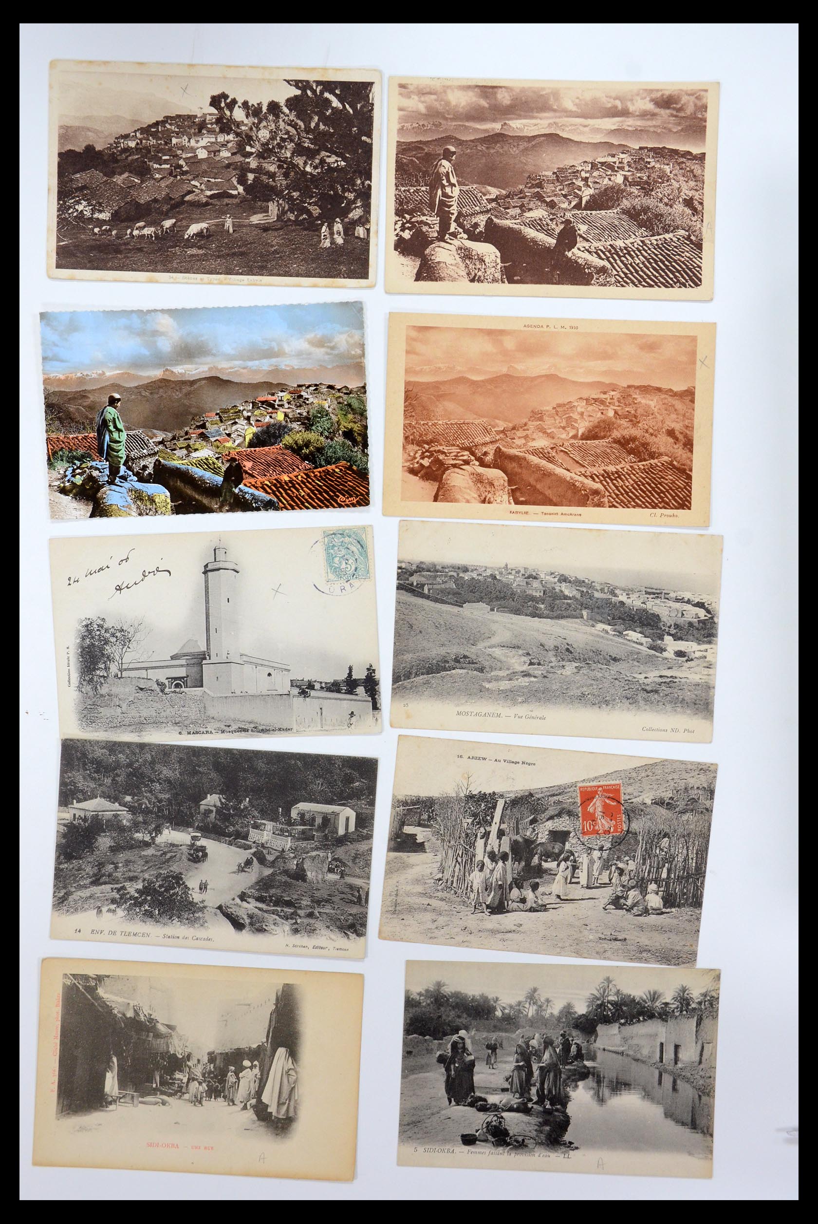 35558 046 - Postzegelverzameling 35558 Algerije ansichtkaarten 1900-1945.