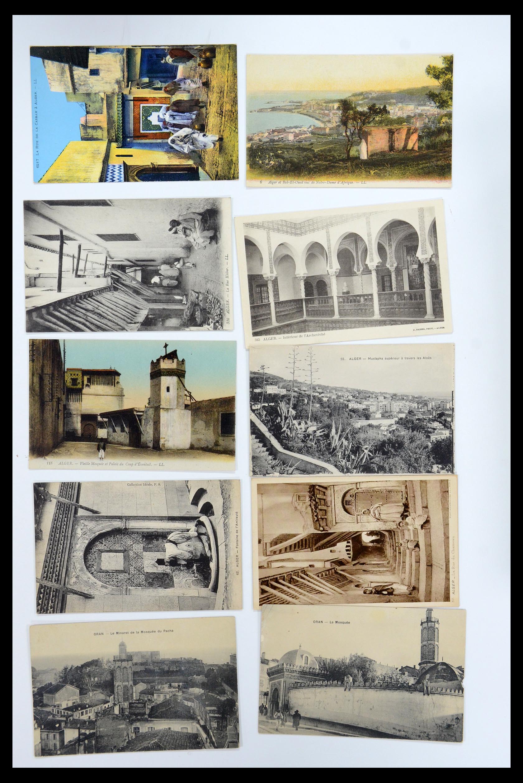 35558 055 - Postzegelverzameling 35558 Algerije ansichtkaarten 1900-1945.