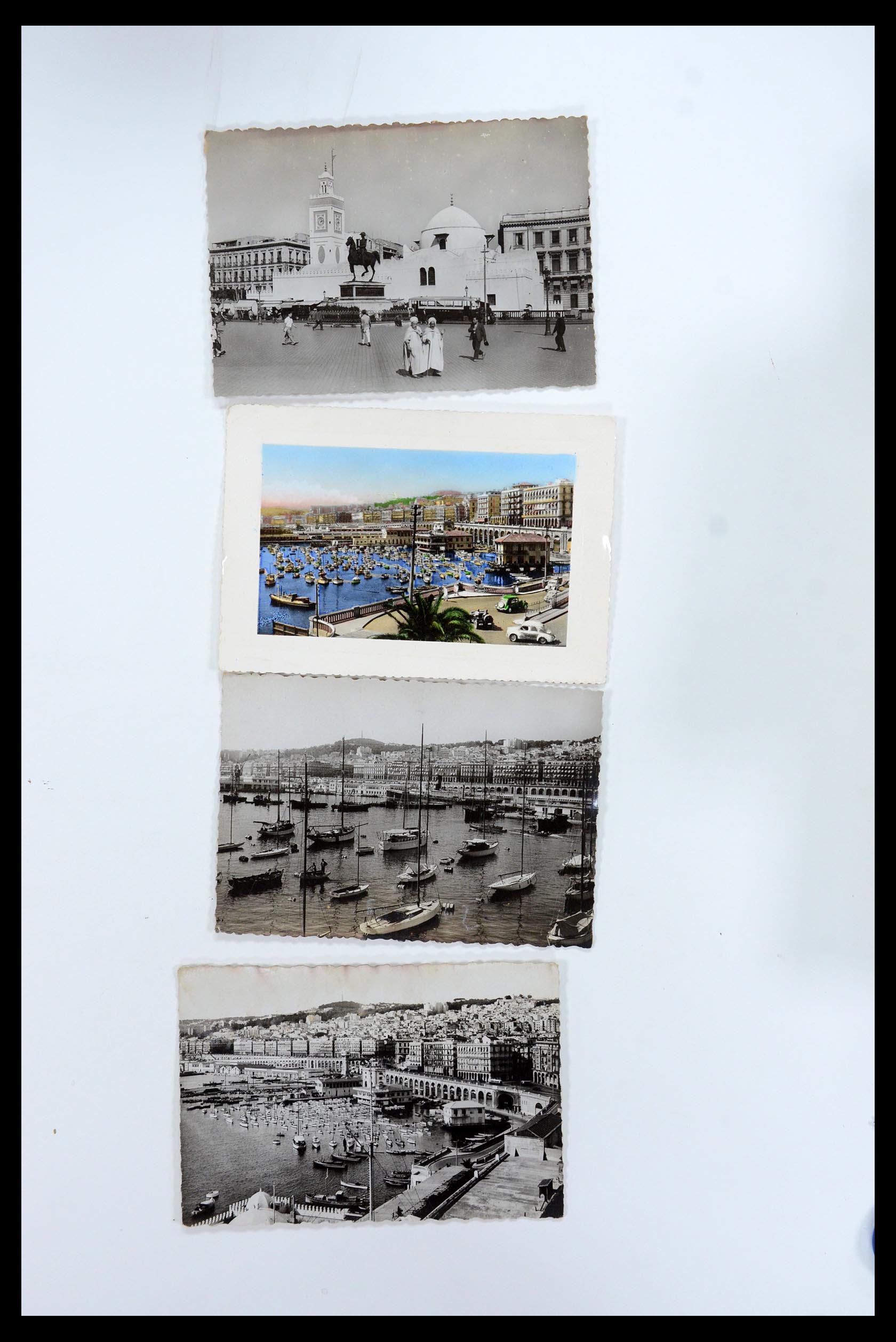 35558 082 - Postzegelverzameling 35558 Algerije ansichtkaarten 1900-1945.