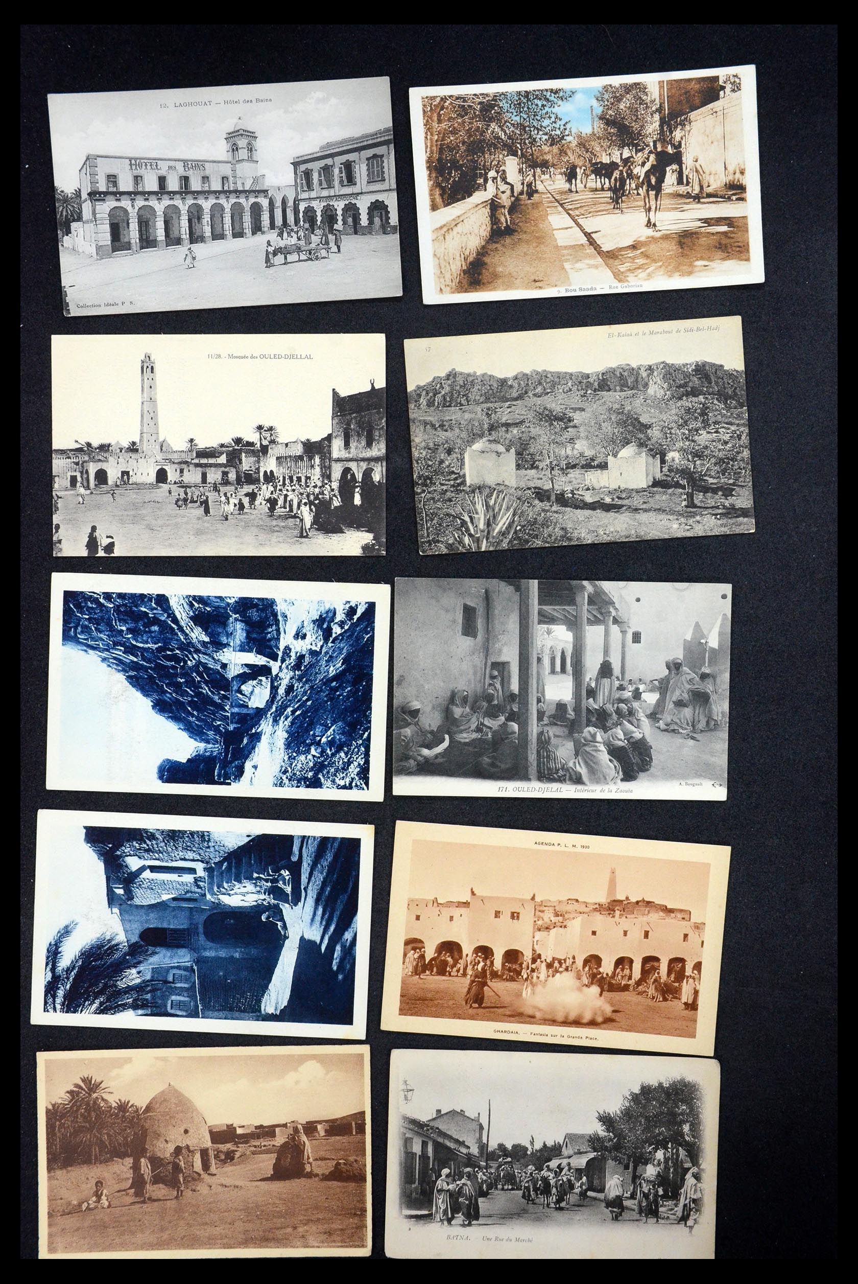 35563 008 - Postzegelverzameling 35563 Algerije ansichtkaarten 1900-1945.