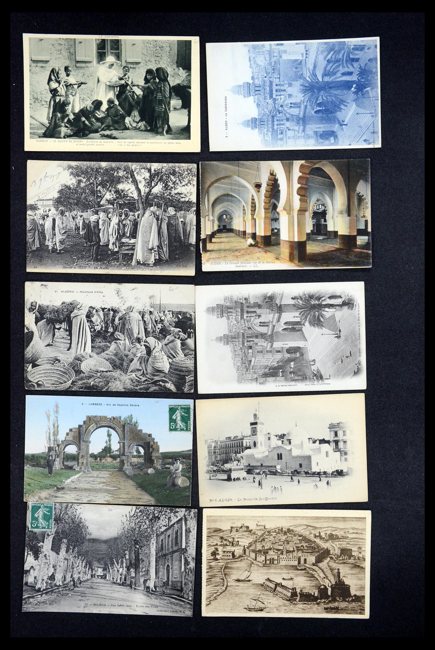 35563 012 - Postzegelverzameling 35563 Algerije ansichtkaarten 1900-1945.