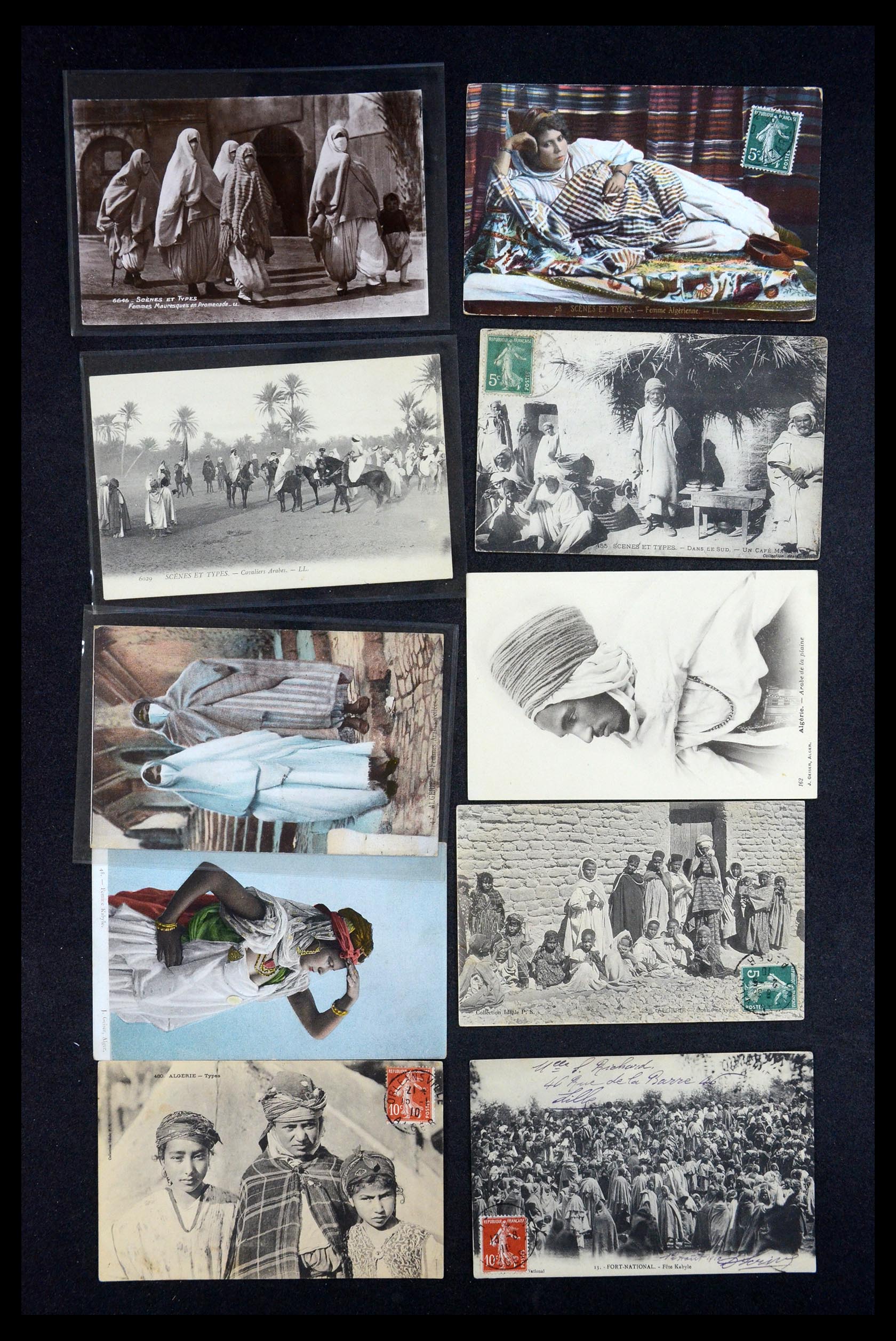 35563 019 - Postzegelverzameling 35563 Algerije ansichtkaarten 1900-1945.