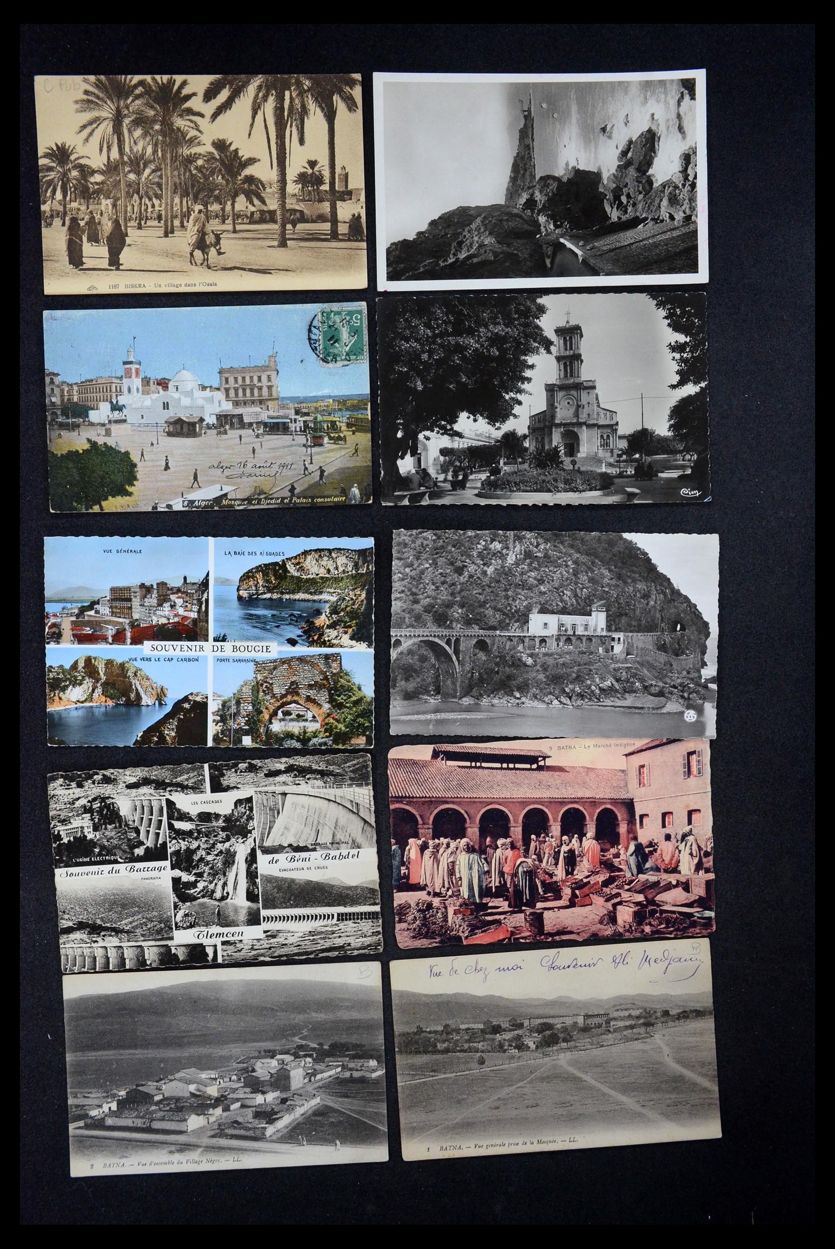 35563 032 - Postzegelverzameling 35563 Algerije ansichtkaarten 1900-1945.