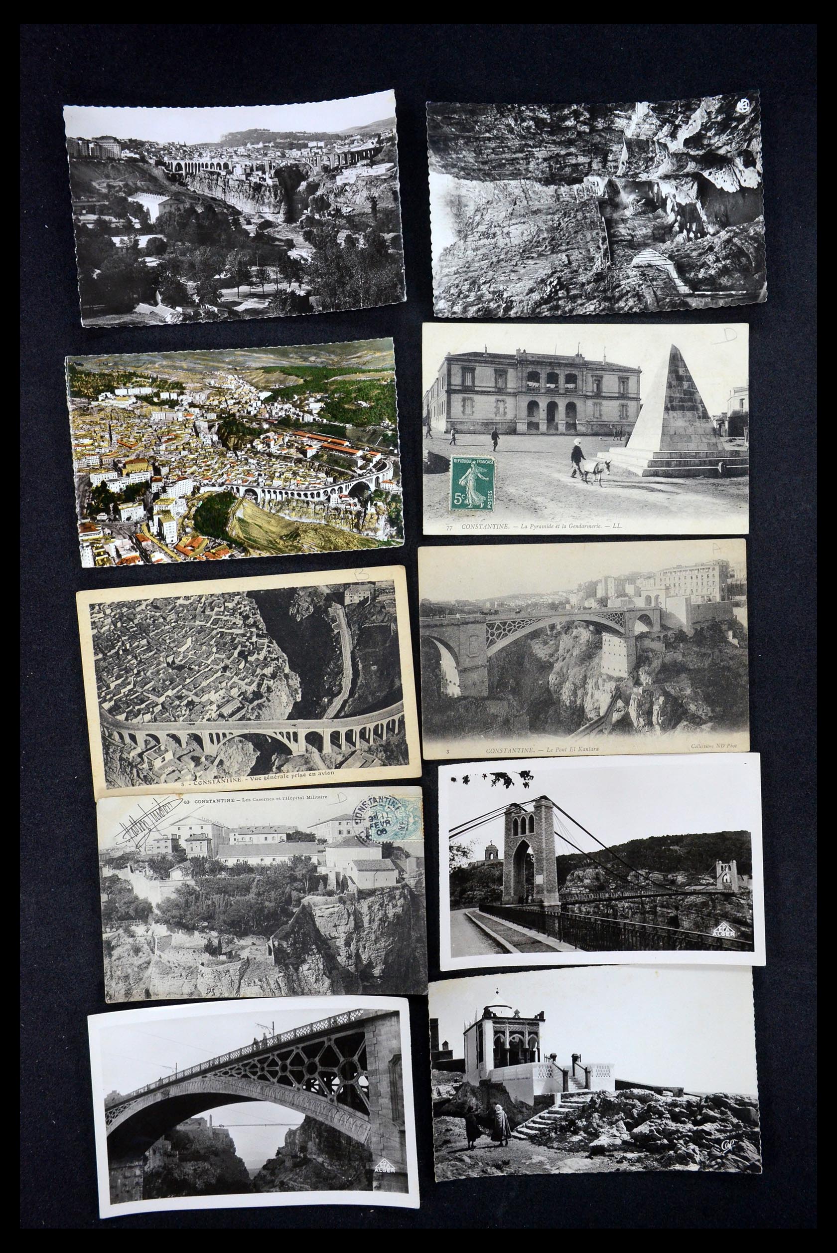 35563 072 - Postzegelverzameling 35563 Algerije ansichtkaarten 1900-1945.