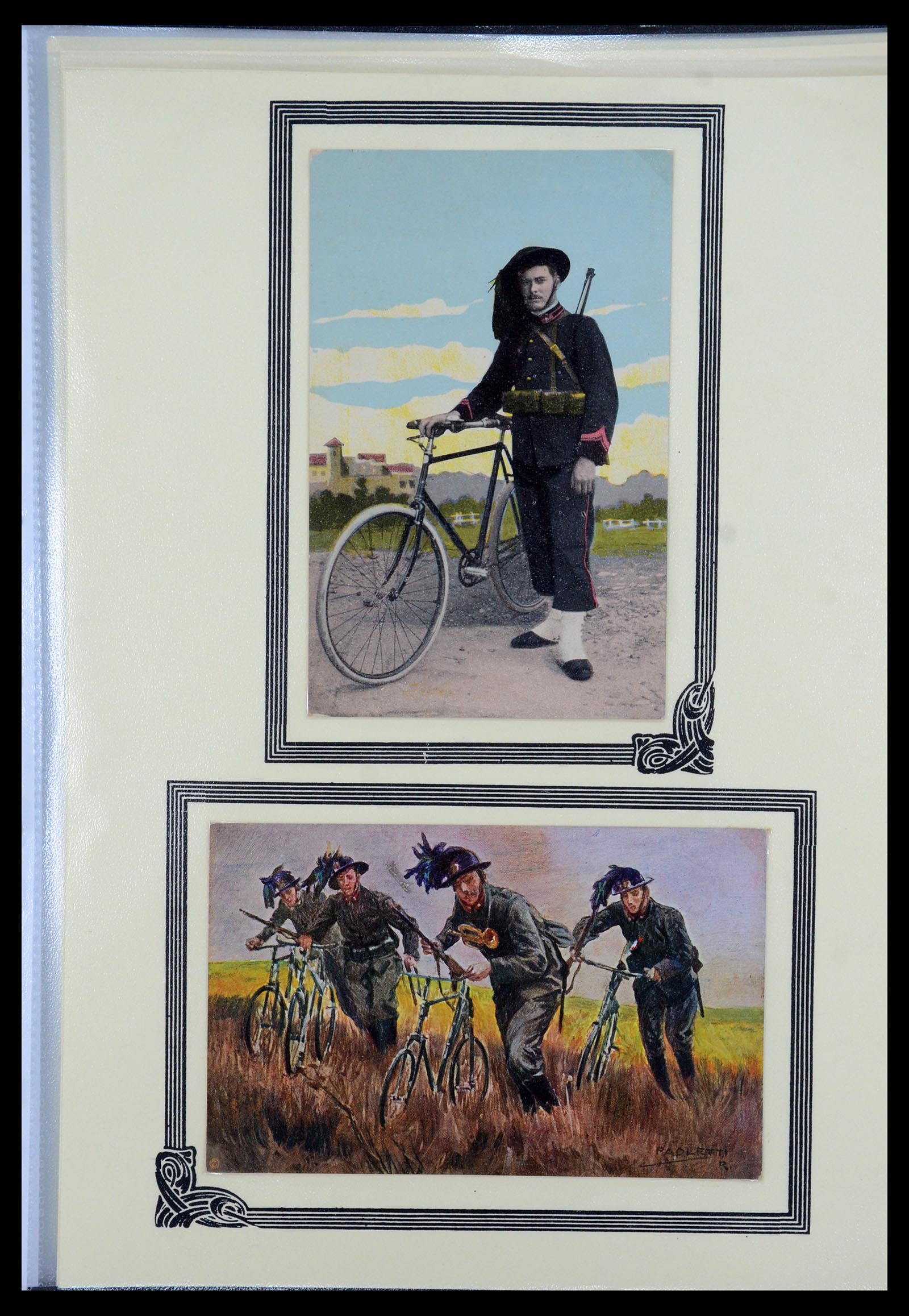 35569 048 - Postzegelverzameling 35569 Motief fietsen 1914-1918.