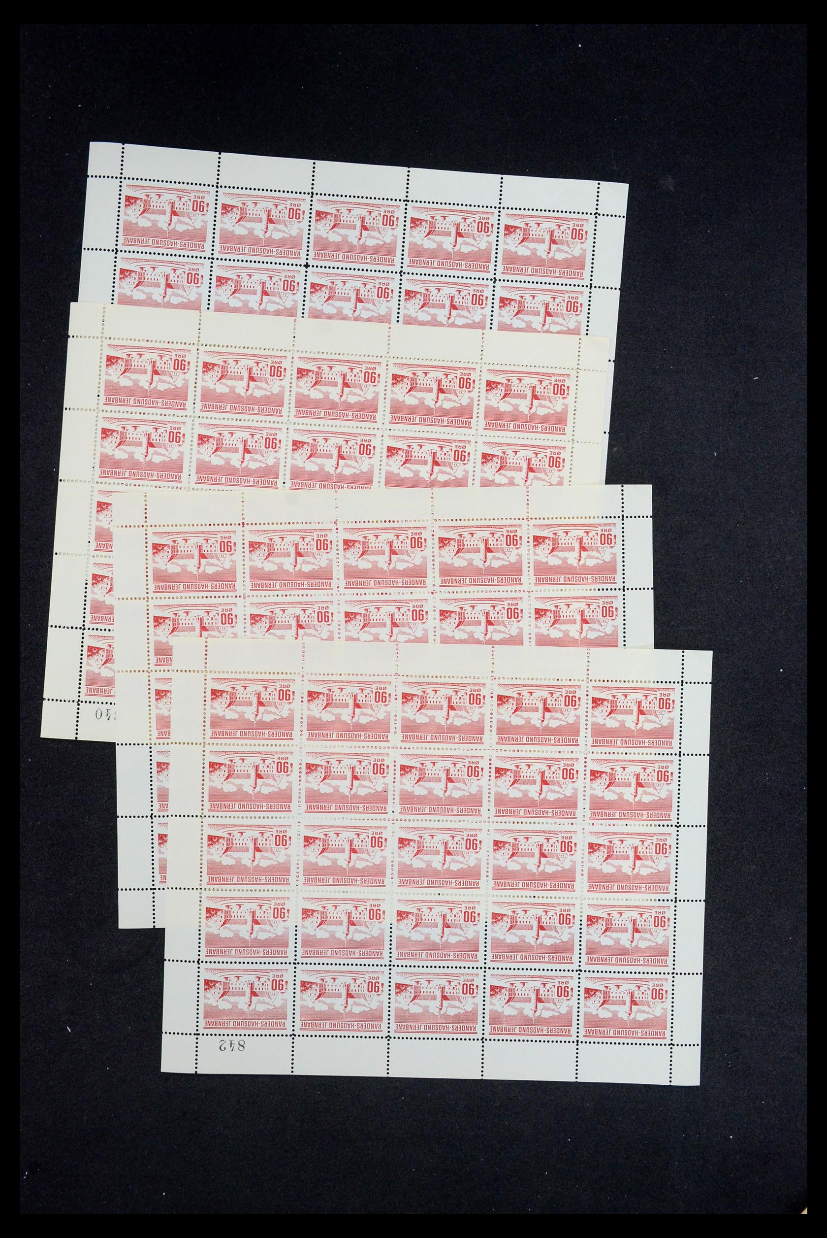 35571 004 - Postzegelverzameling 35571 Denemarken treinzegels.