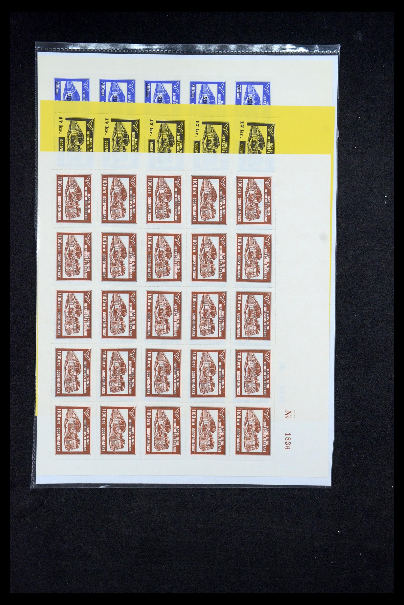 35571 014 - Postzegelverzameling 35571 Denemarken treinzegels.