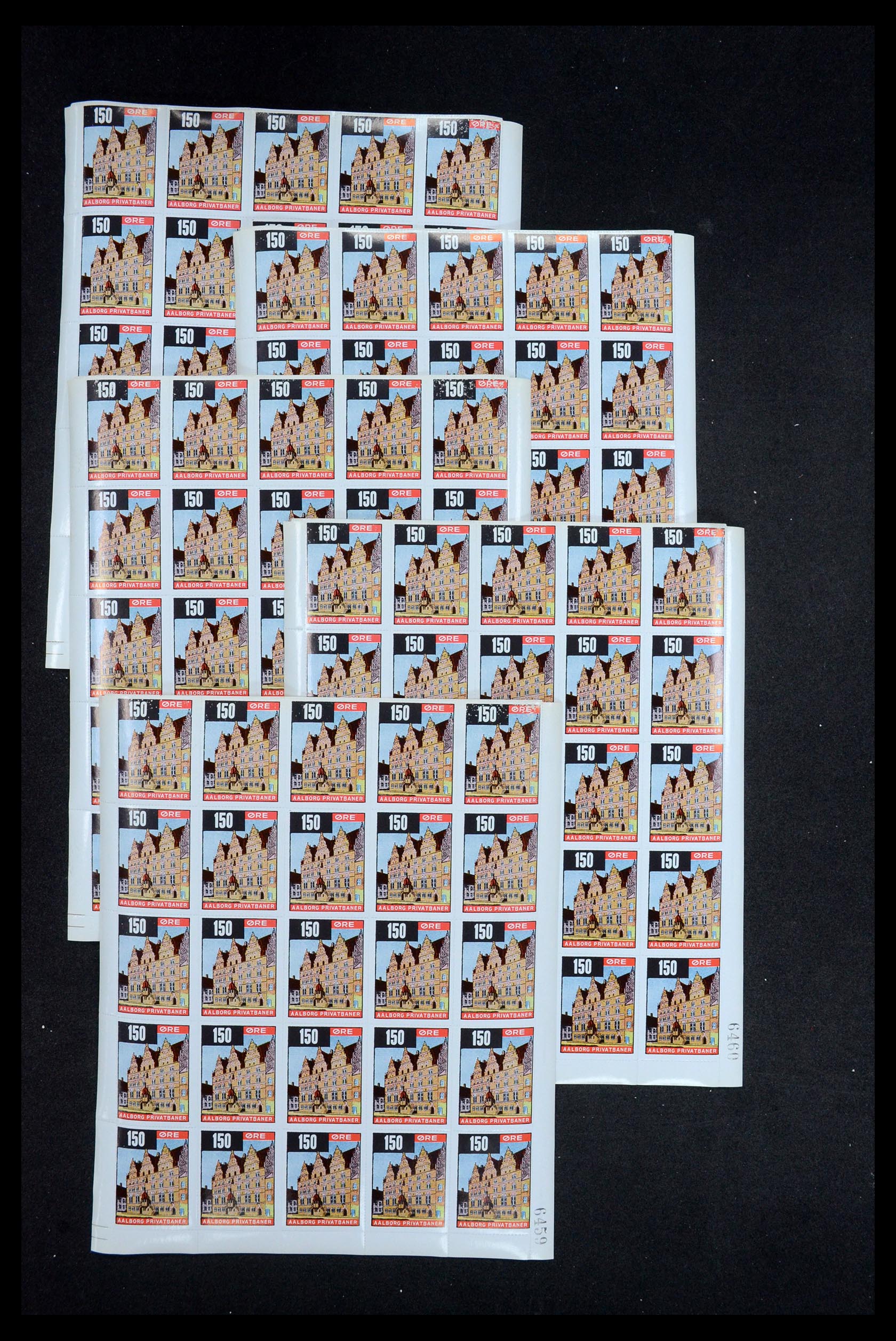 35571 016 - Postzegelverzameling 35571 Denemarken treinzegels.