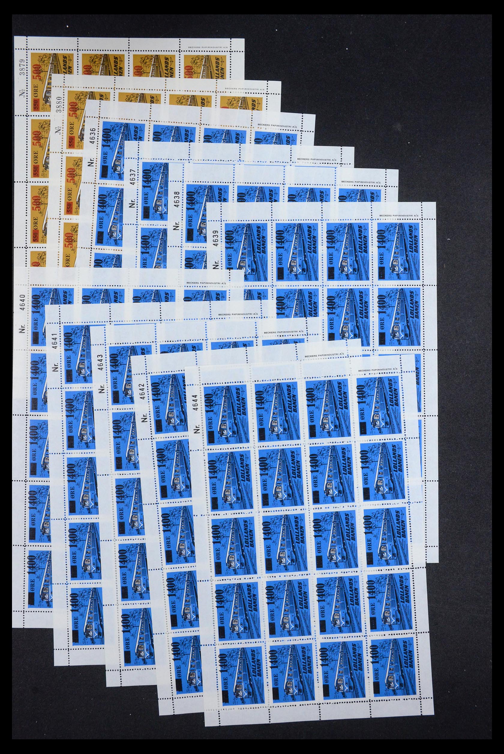 35571 026 - Postzegelverzameling 35571 Denemarken treinzegels.