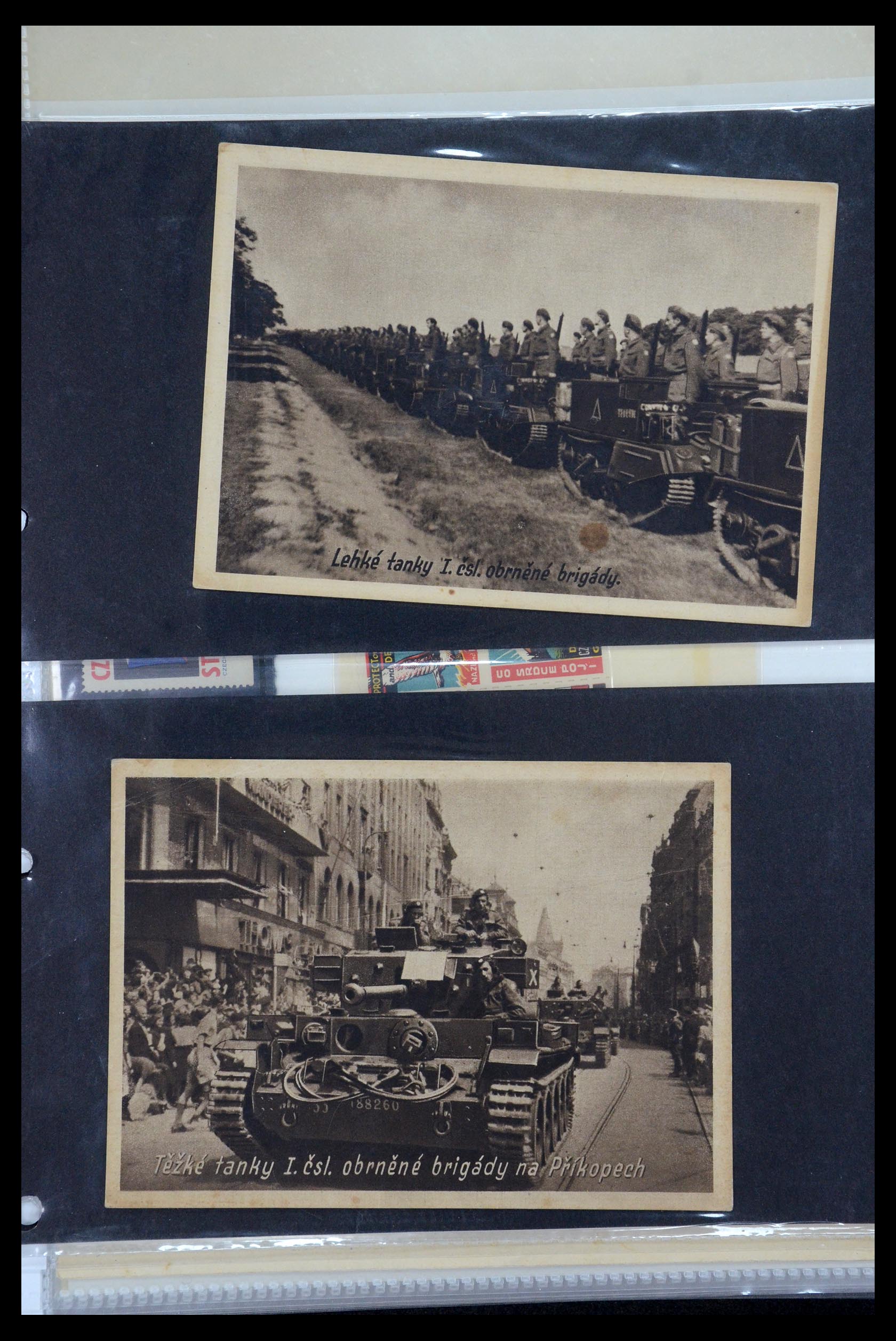 35574 106 - Postzegelverzameling 35574 Tsjechoslowaakse troepen in Frankrijk en E
